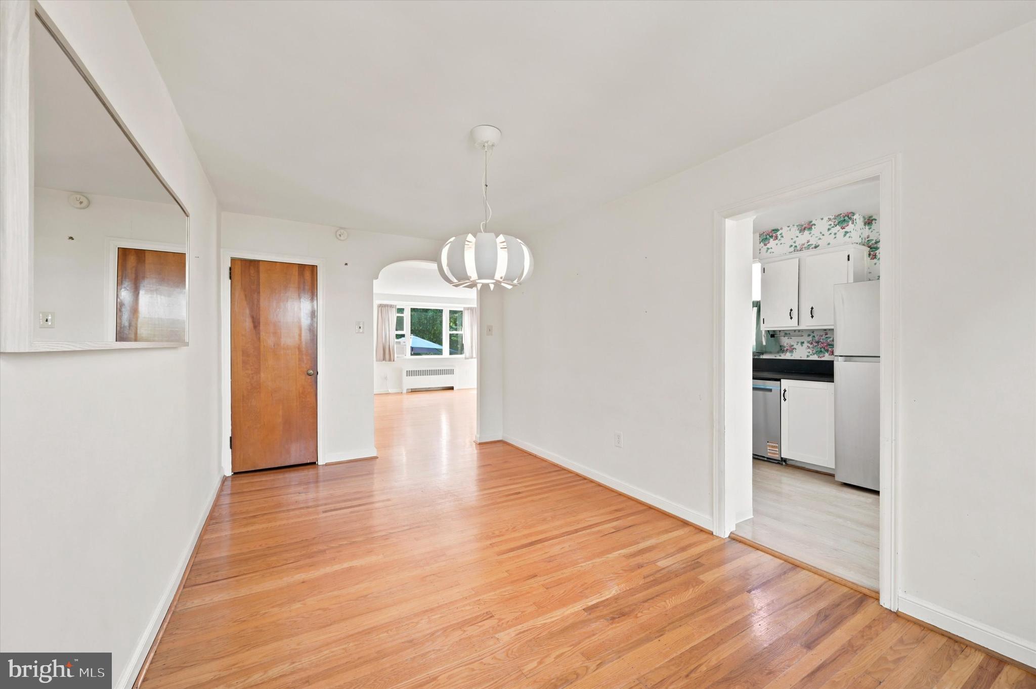 ROXBOROUGH - Residential