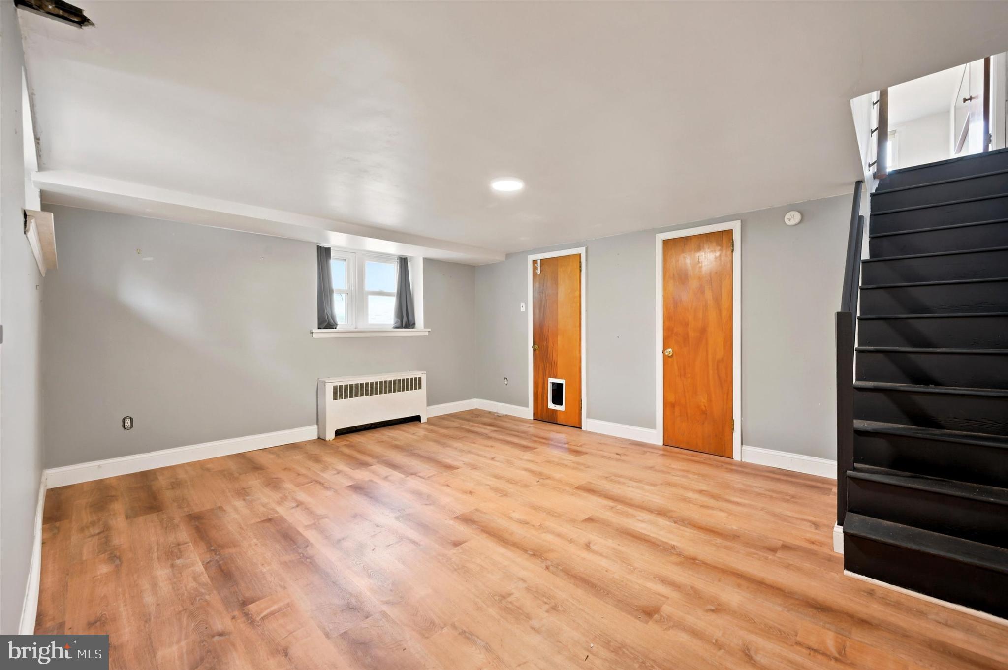 ROXBOROUGH - Residential