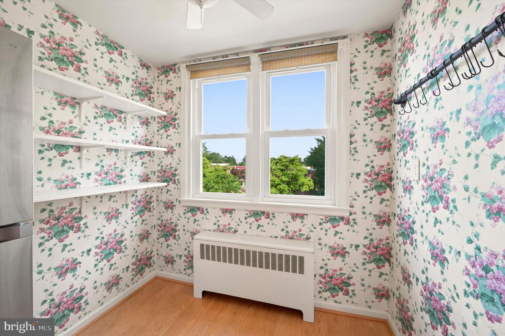 ROXBOROUGH - Residential
