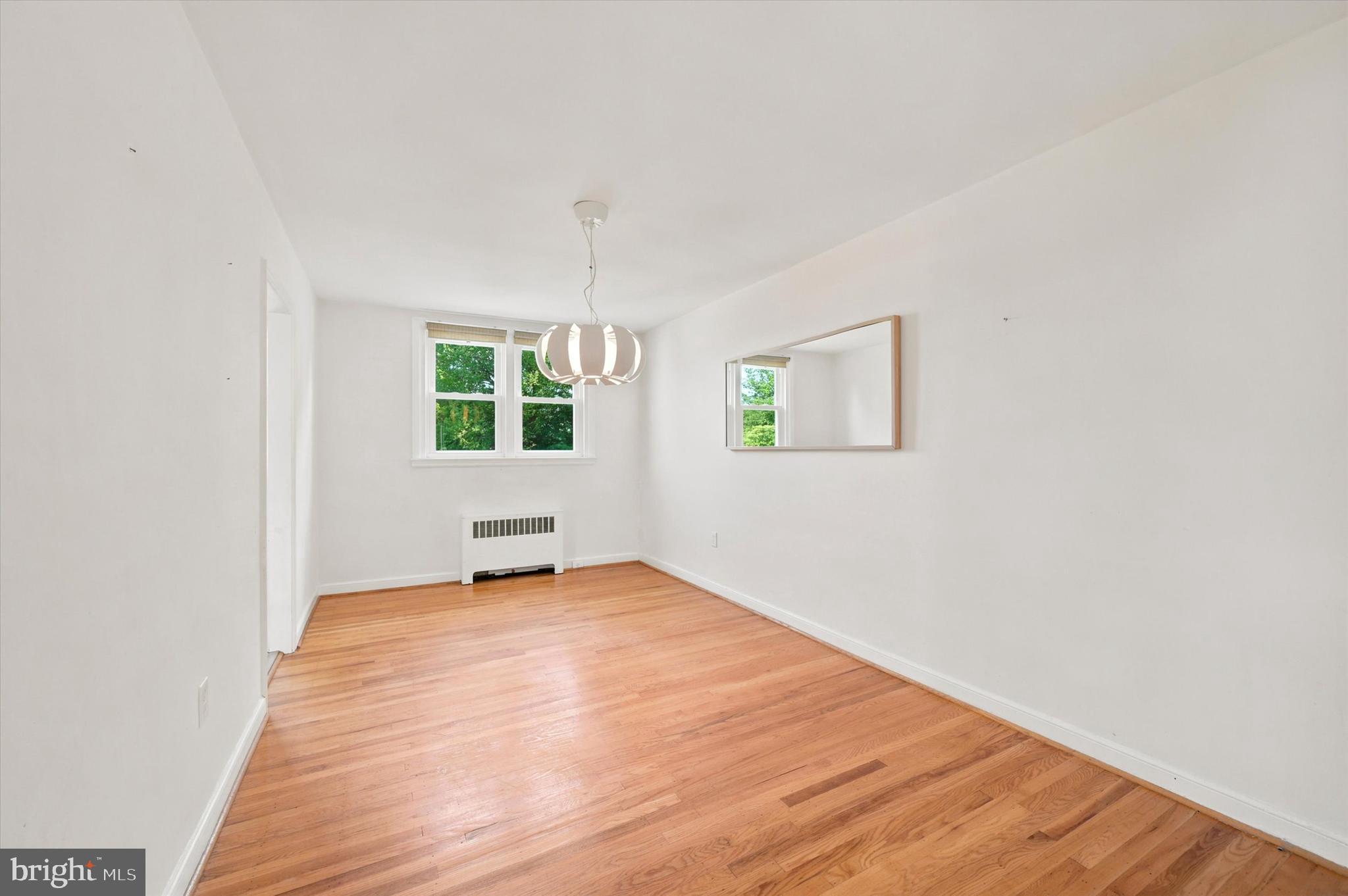 ROXBOROUGH - Residential