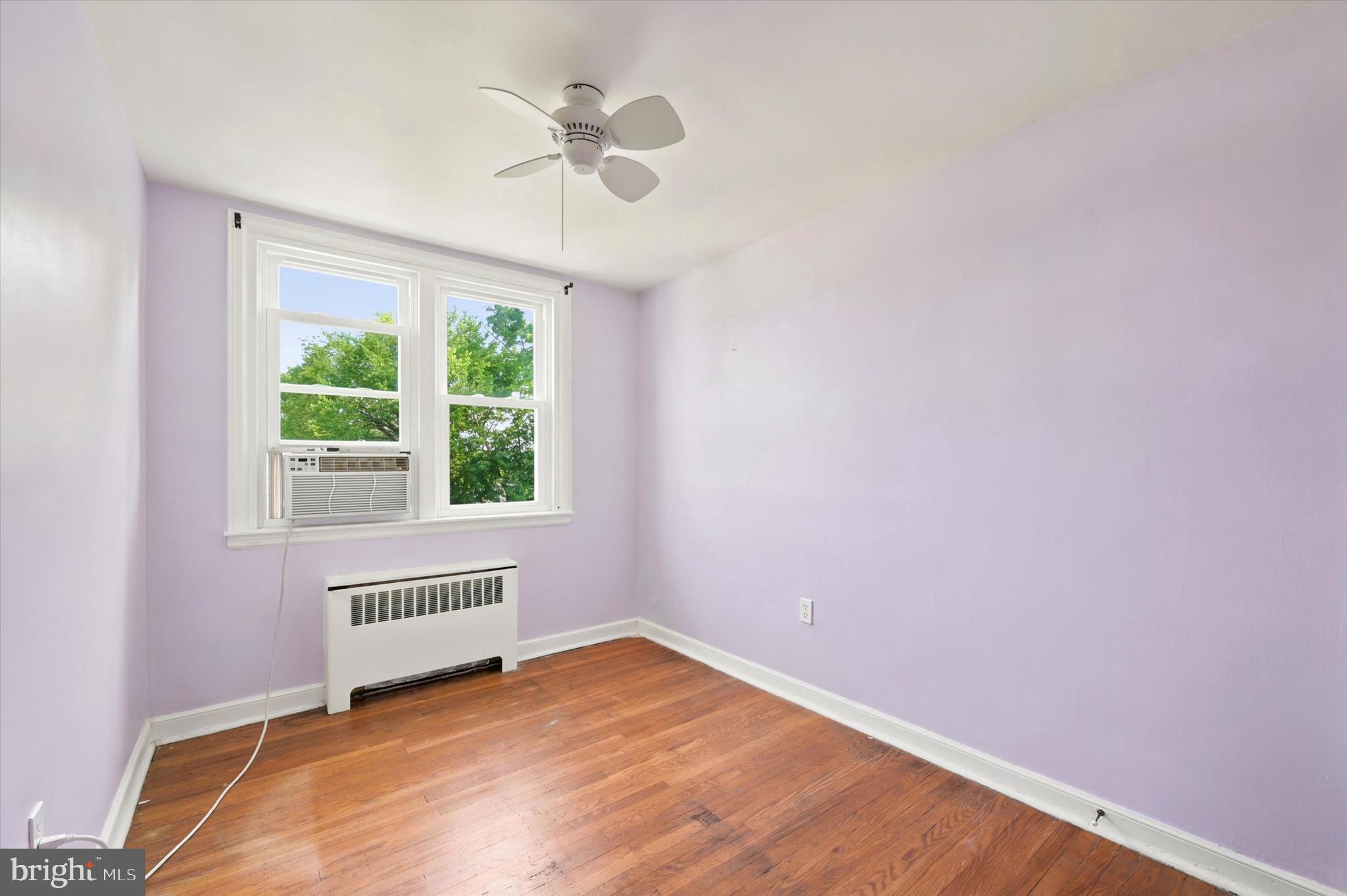 ROXBOROUGH - Residential