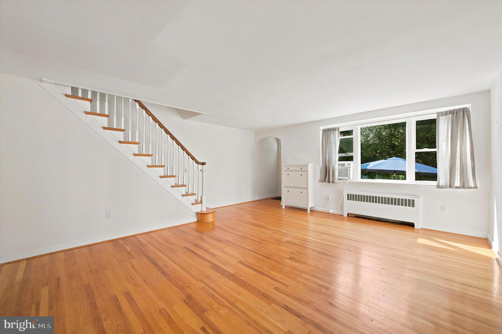 ROXBOROUGH - Residential