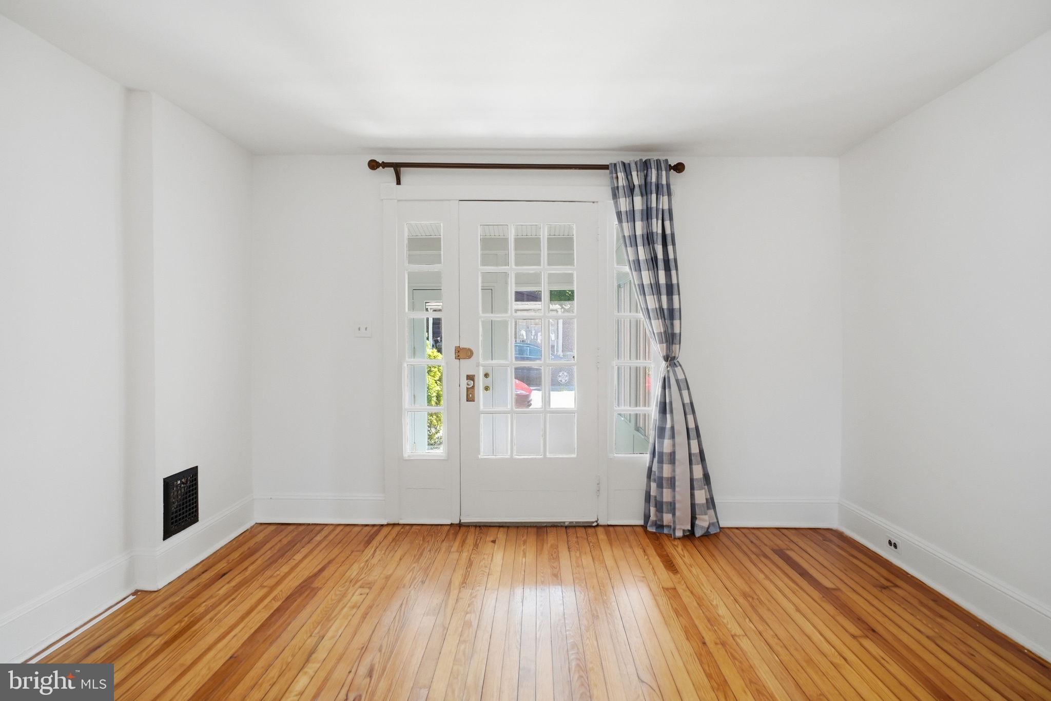 MEDIA - Residential