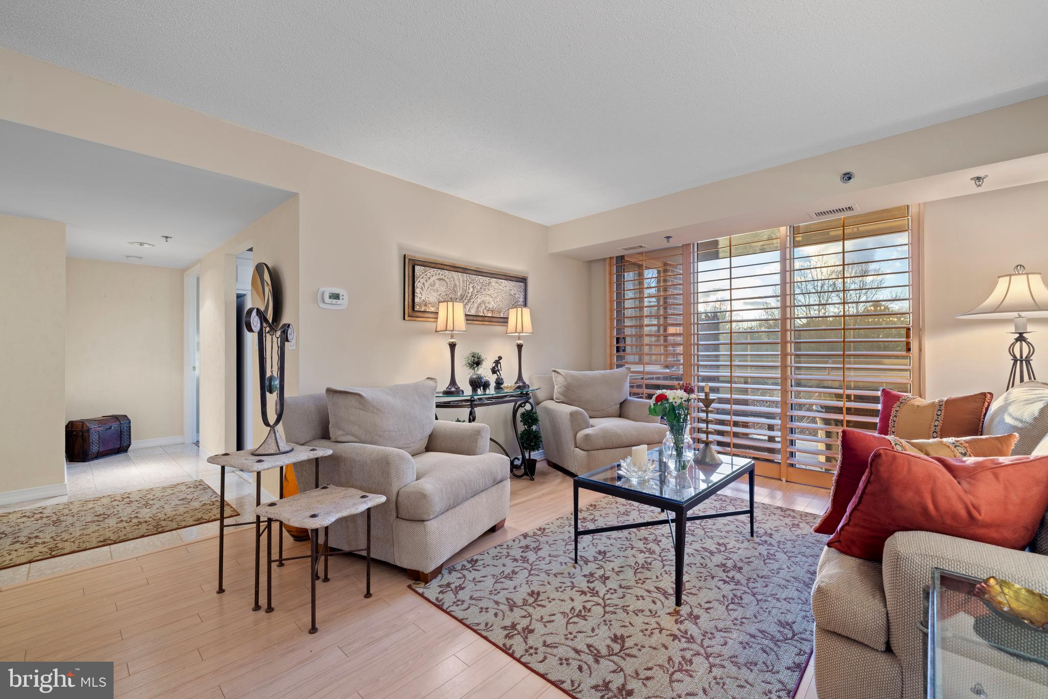 THE WISCONSIN - Residential