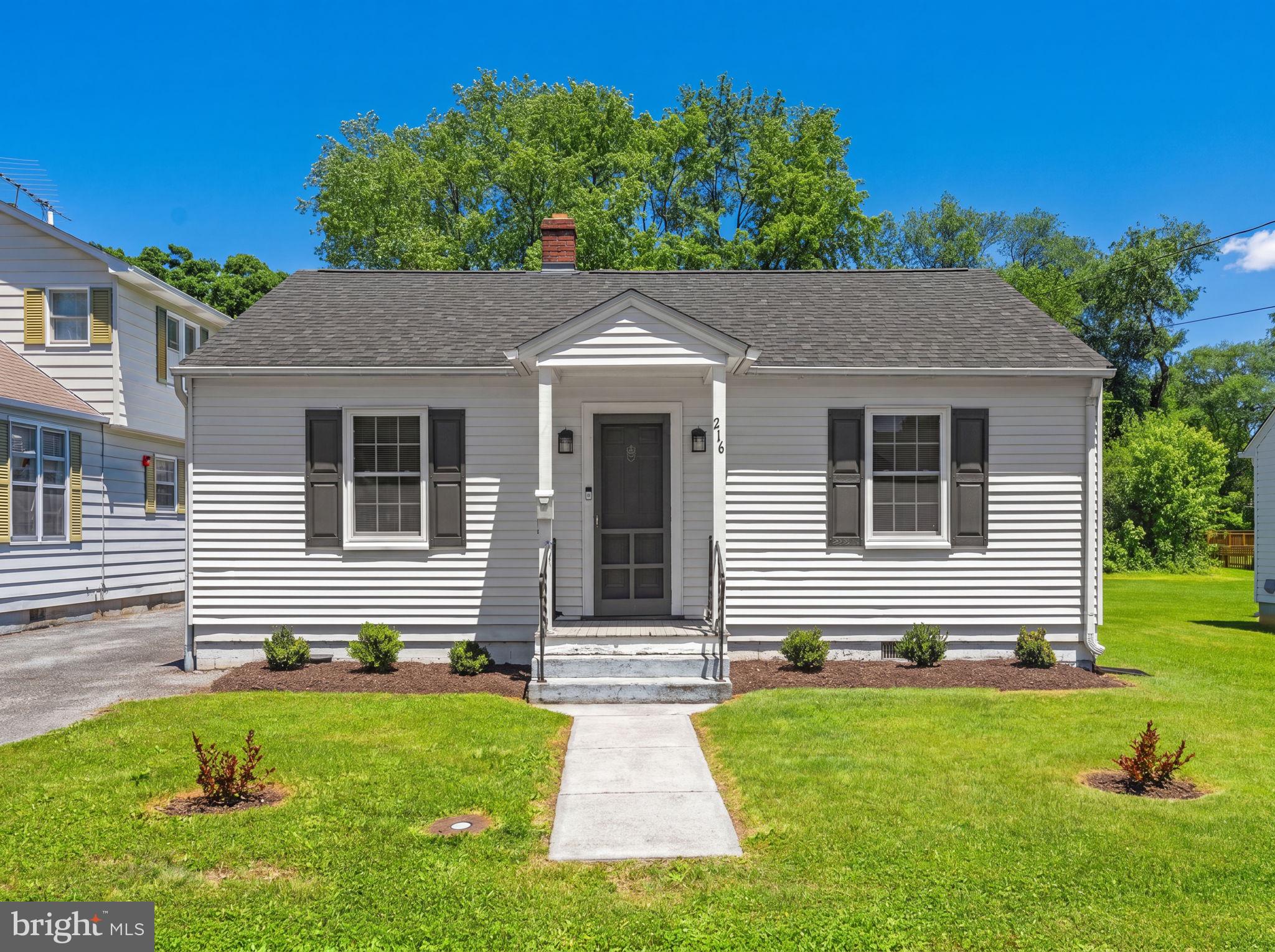 JONES - Residential