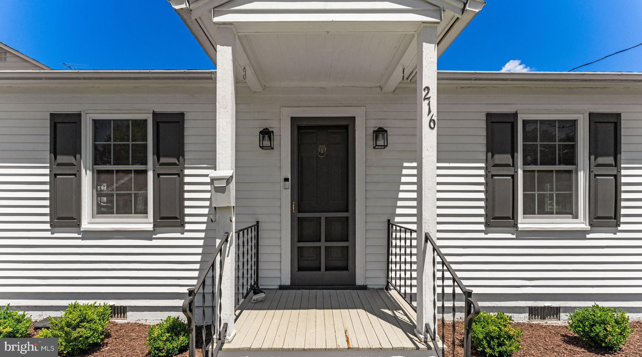 JONES - Residential