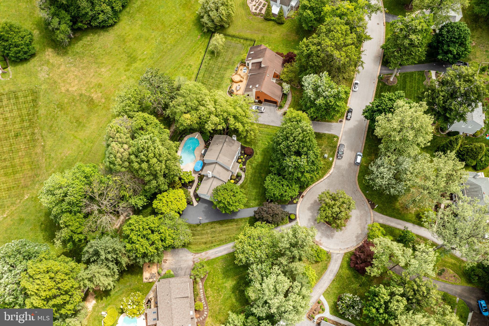 FAIRWAY VILLAGE - Residential