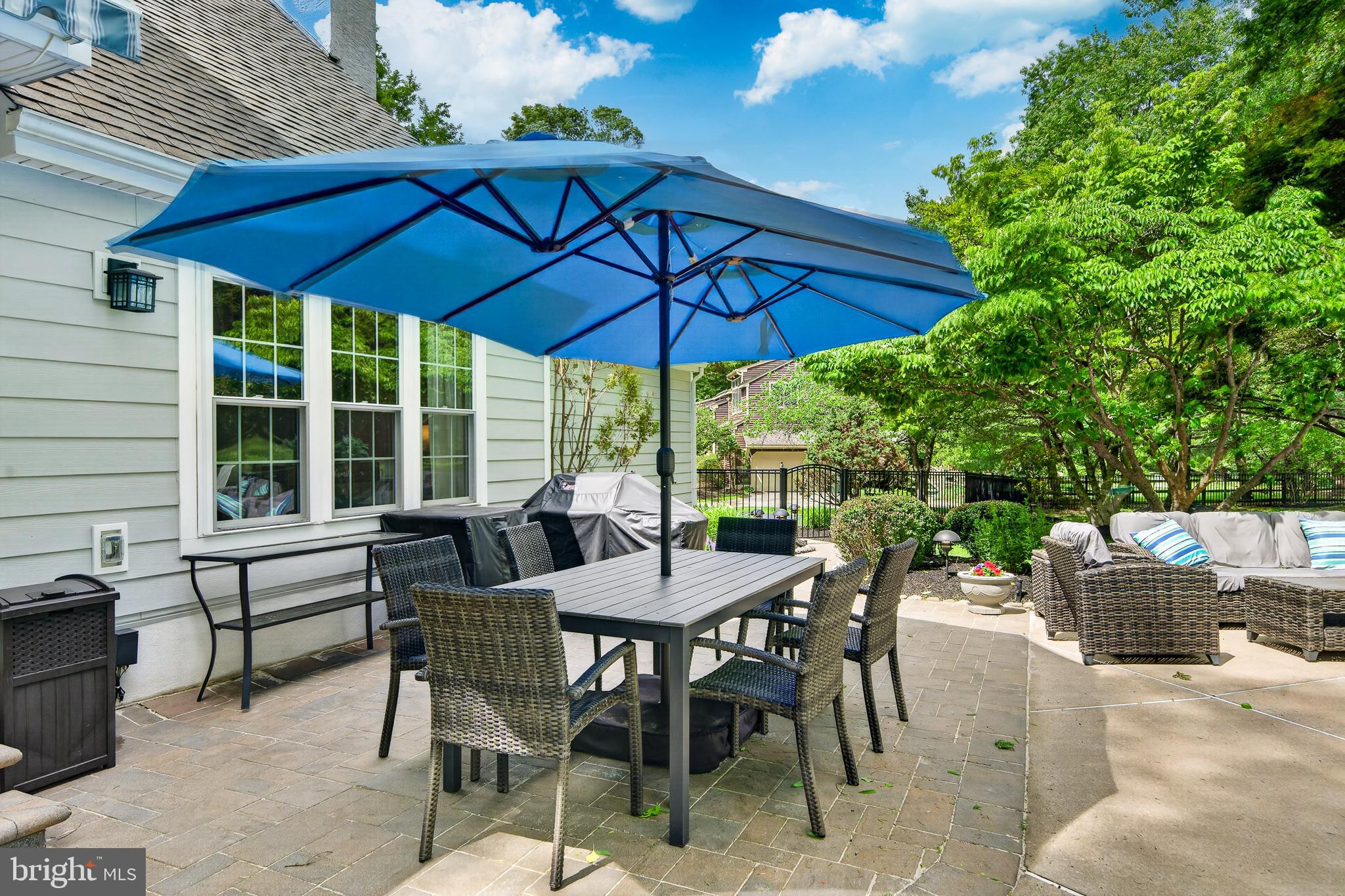 FAIRWAY VILLAGE - Residential