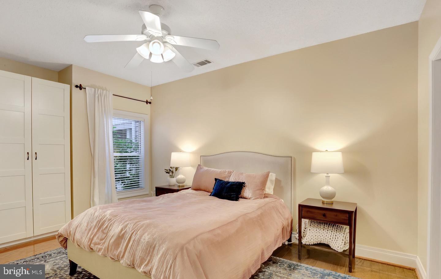 SANDERLING CONDO - Residential Lease