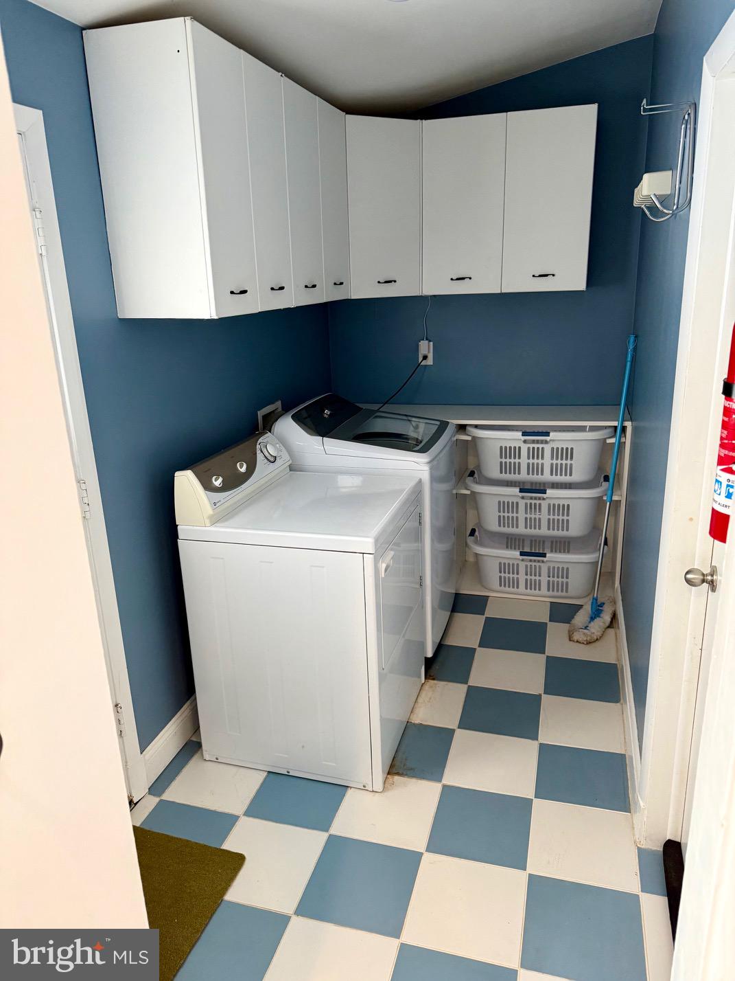 WOODBERRY - Residential Lease