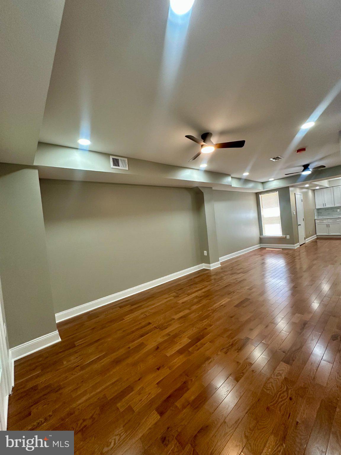 SUMMERDALE - Residential