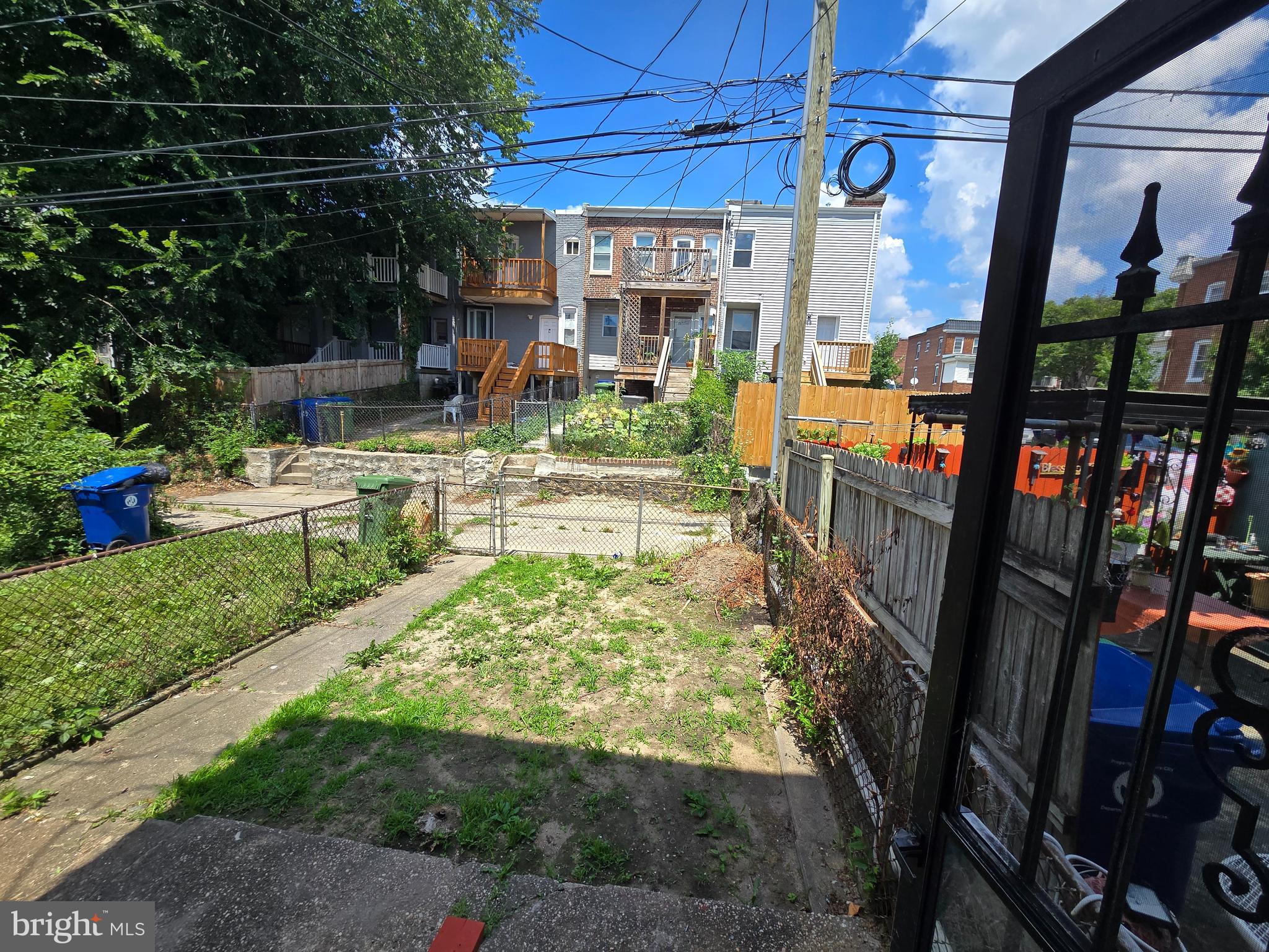 COLD SPRING NEWTOWN - Residential