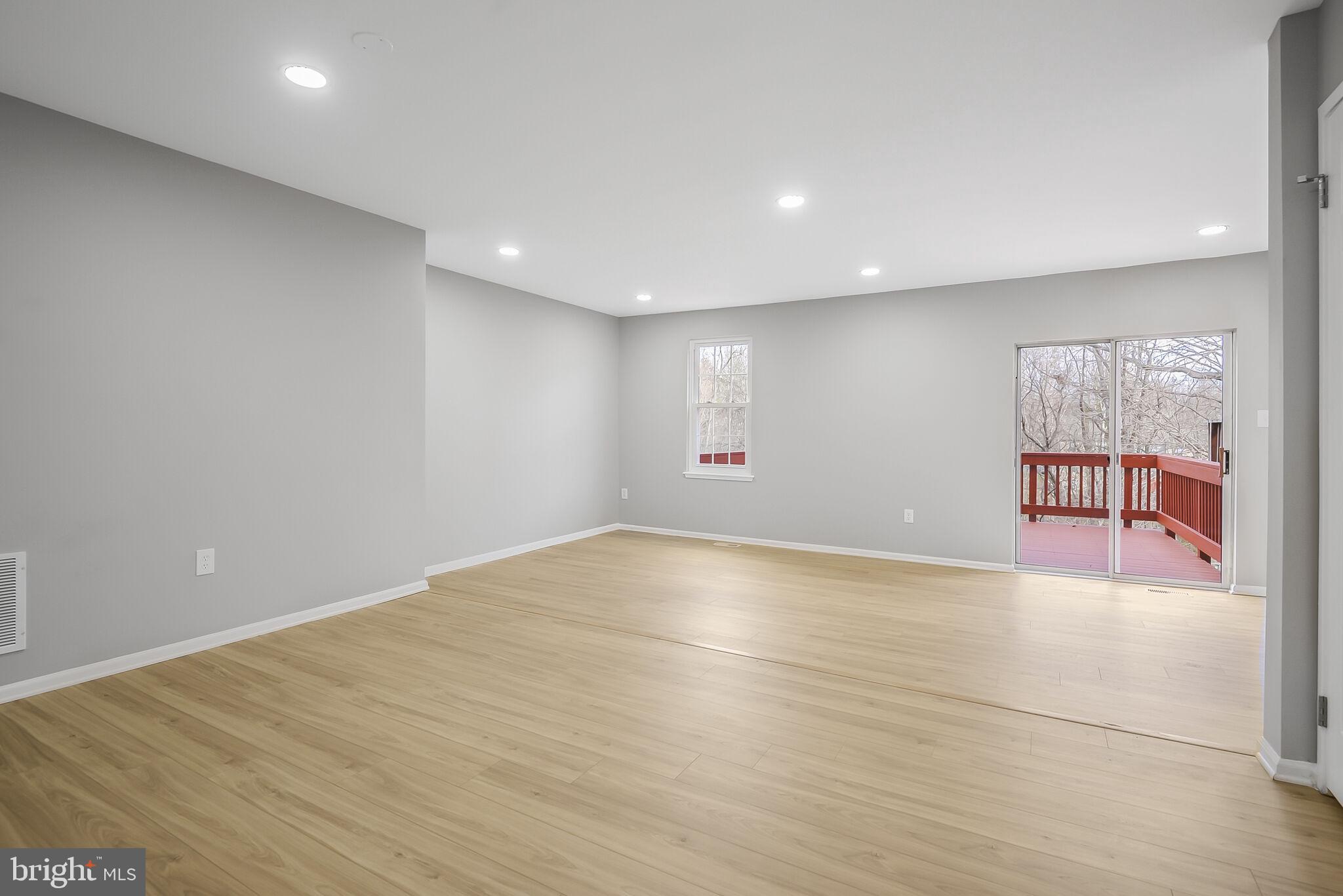 SENECA FOREST - Residential