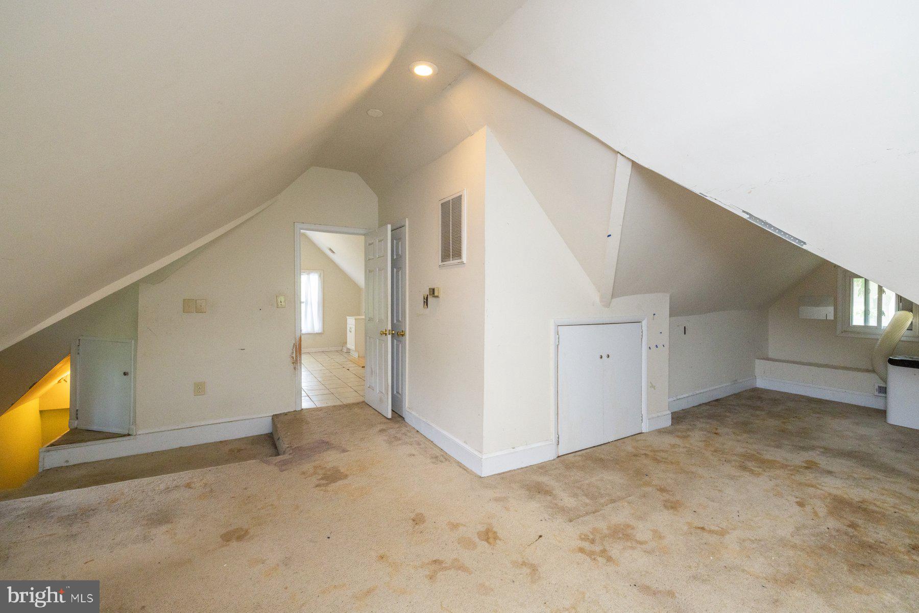 MOUNT RAINIER - Residential