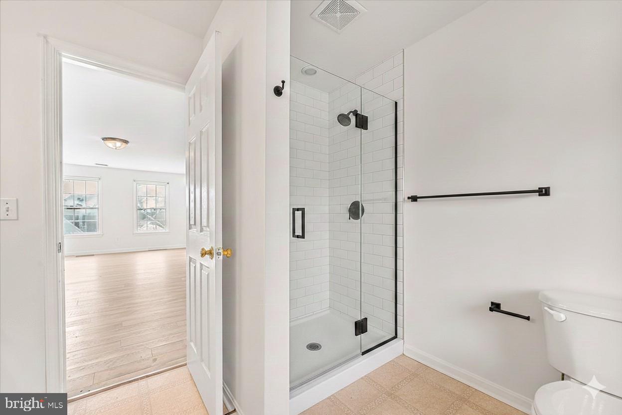 FOXFIELD AT MIDDLETOWN - Residential