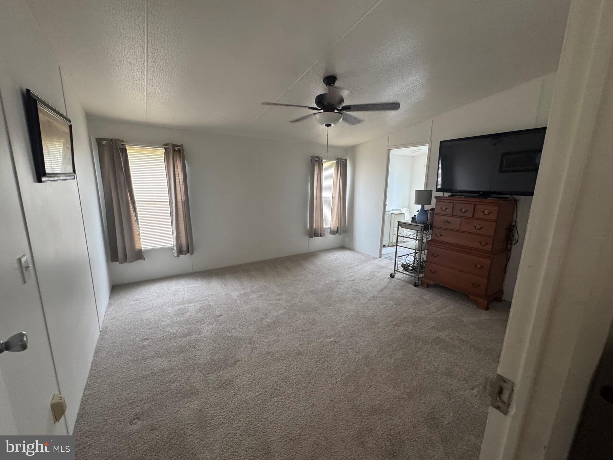 WALNUT GROVE MOBILE HOME PARK - Residential