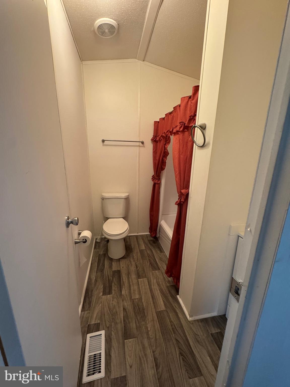WALNUT GROVE MOBILE HOME PARK - Residential