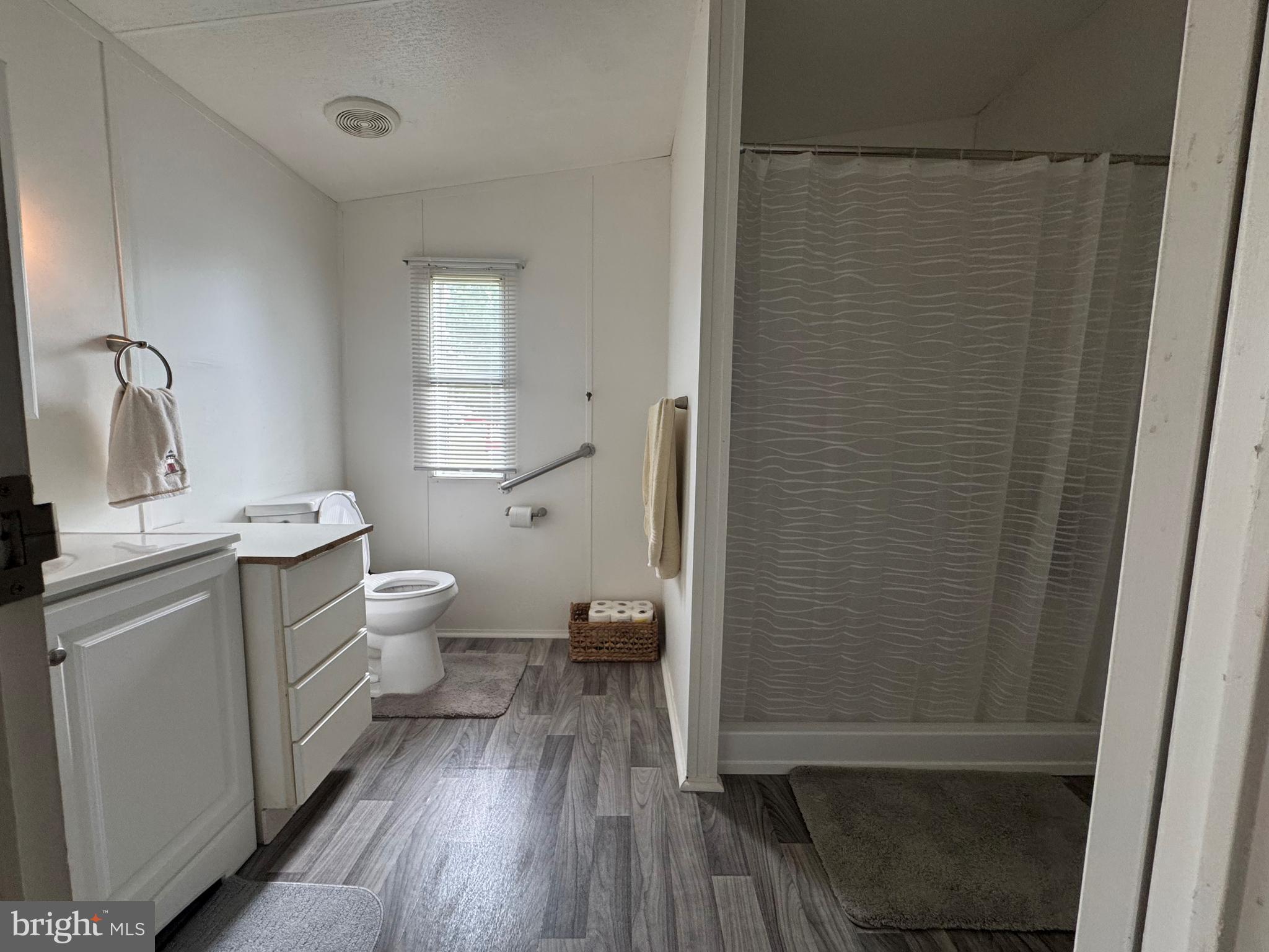 WALNUT GROVE MOBILE HOME PARK - Residential