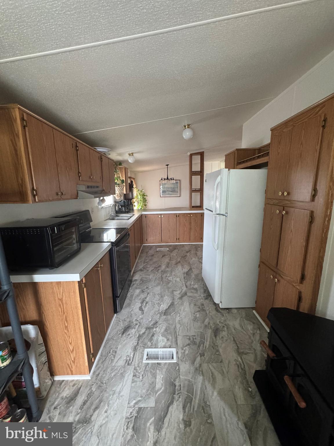 WALNUT GROVE MOBILE HOME PARK - Residential