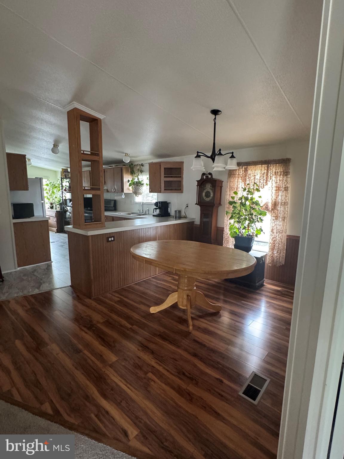 WALNUT GROVE MOBILE HOME PARK - Residential