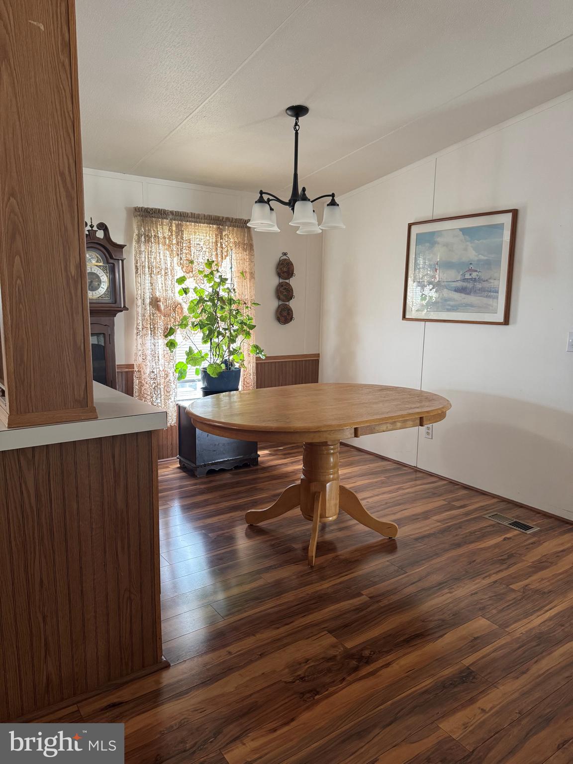 WALNUT GROVE MOBILE HOME PARK - Residential