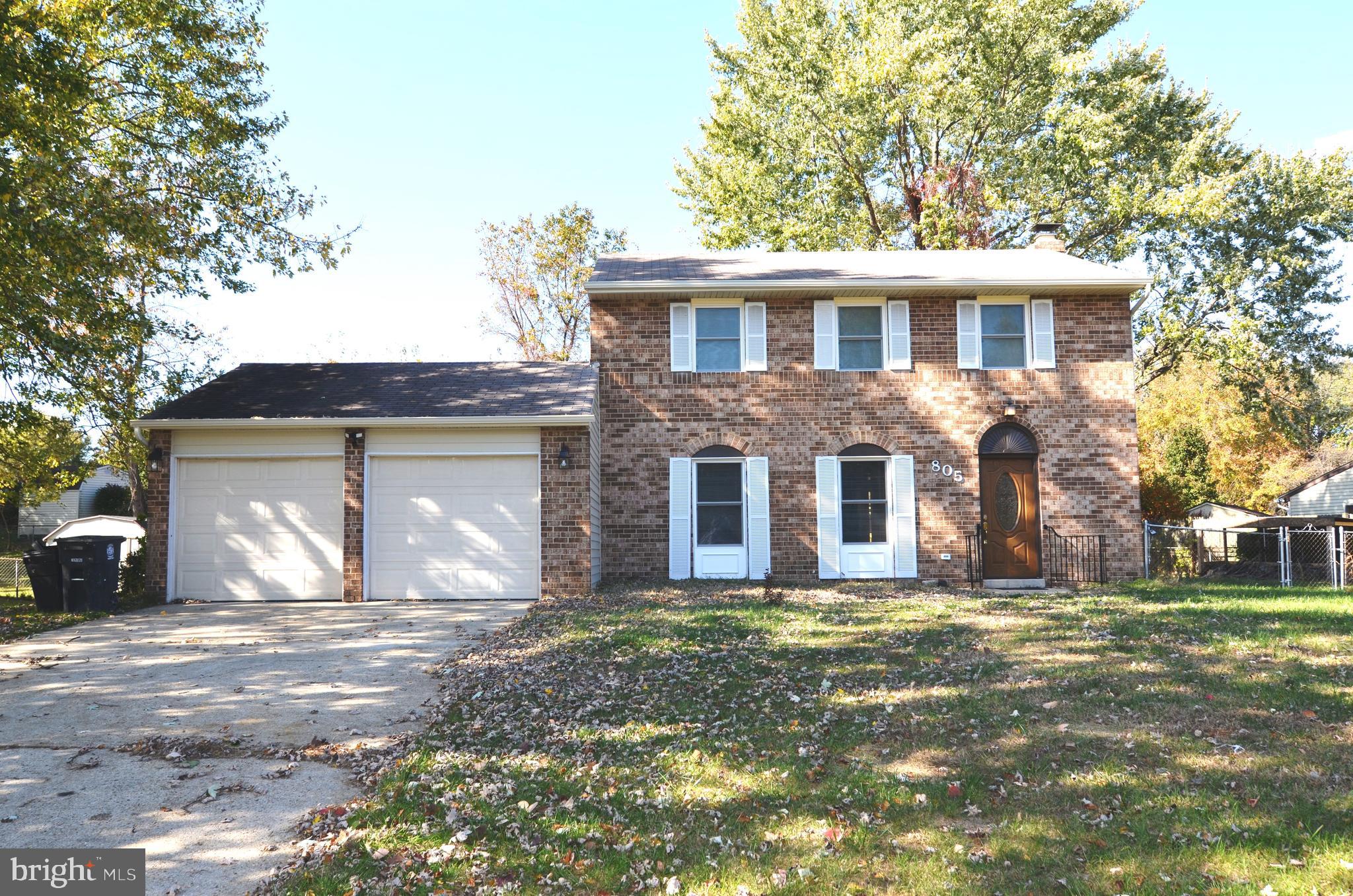 RAMBLING HILLS - Residential Lease