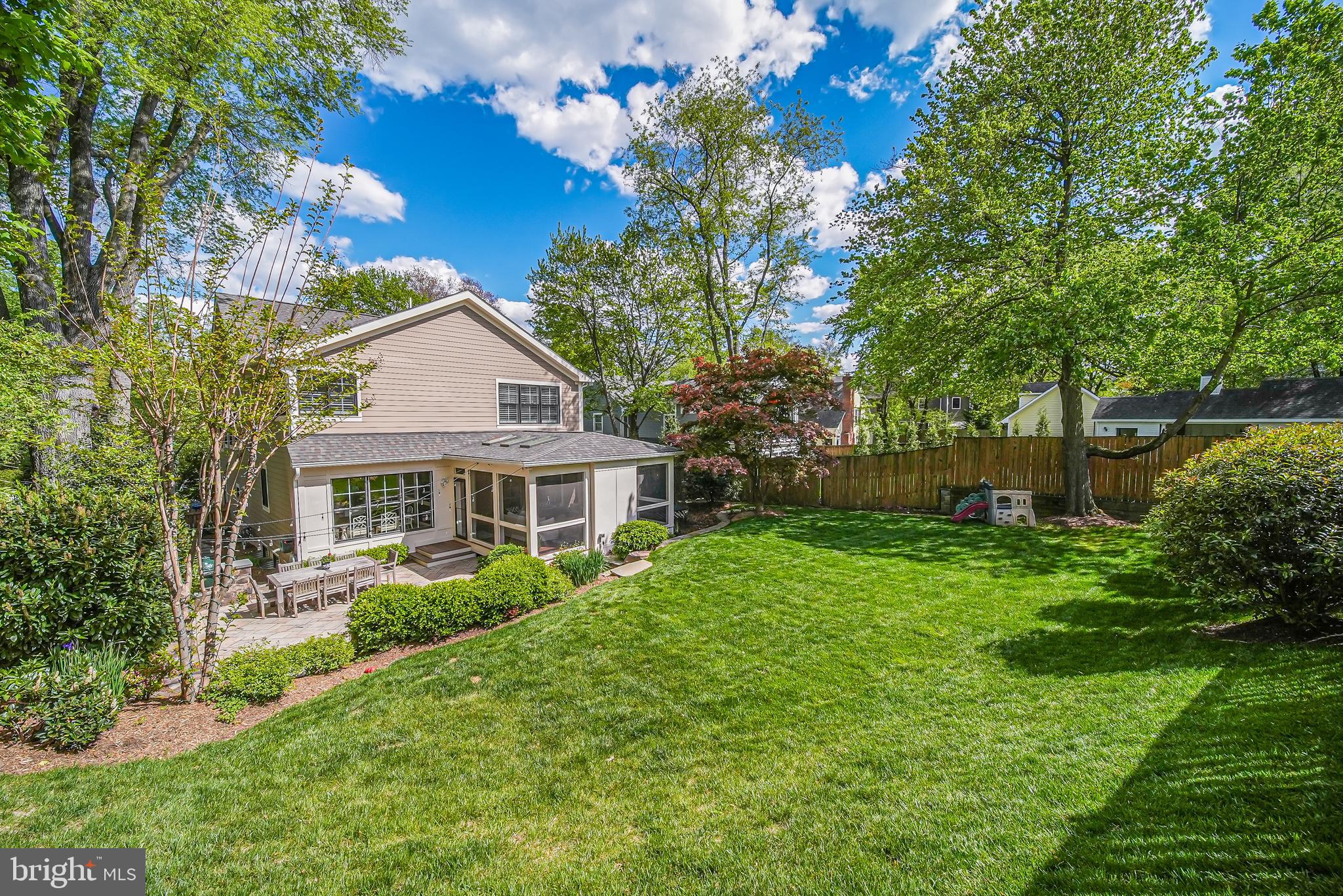 CHURCHILL - Residential
