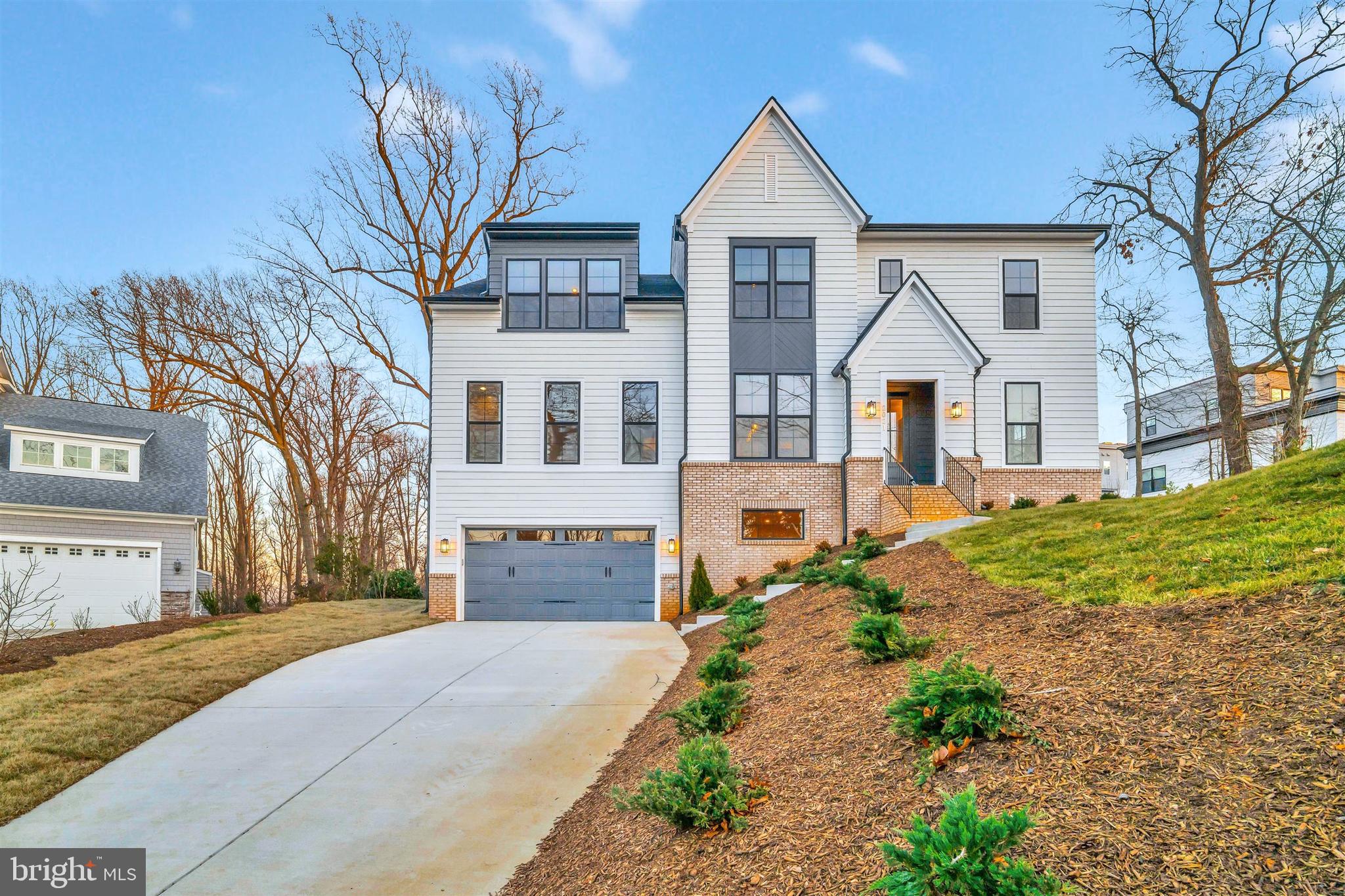 PIMMIT HILLS - Residential