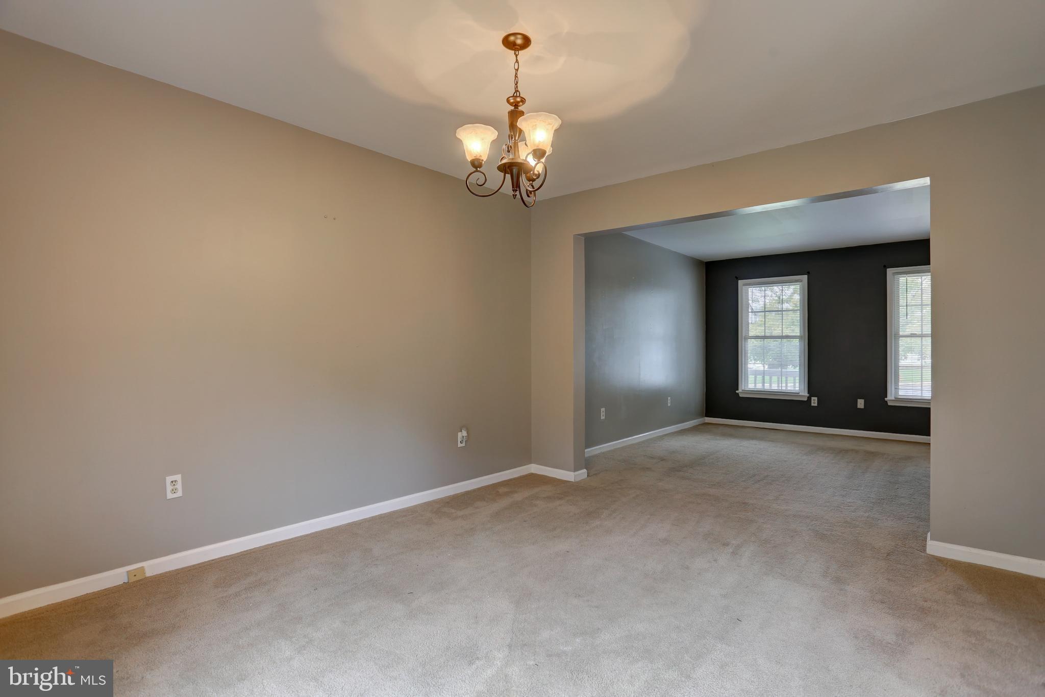 GABLE PARK WOODS - Residential