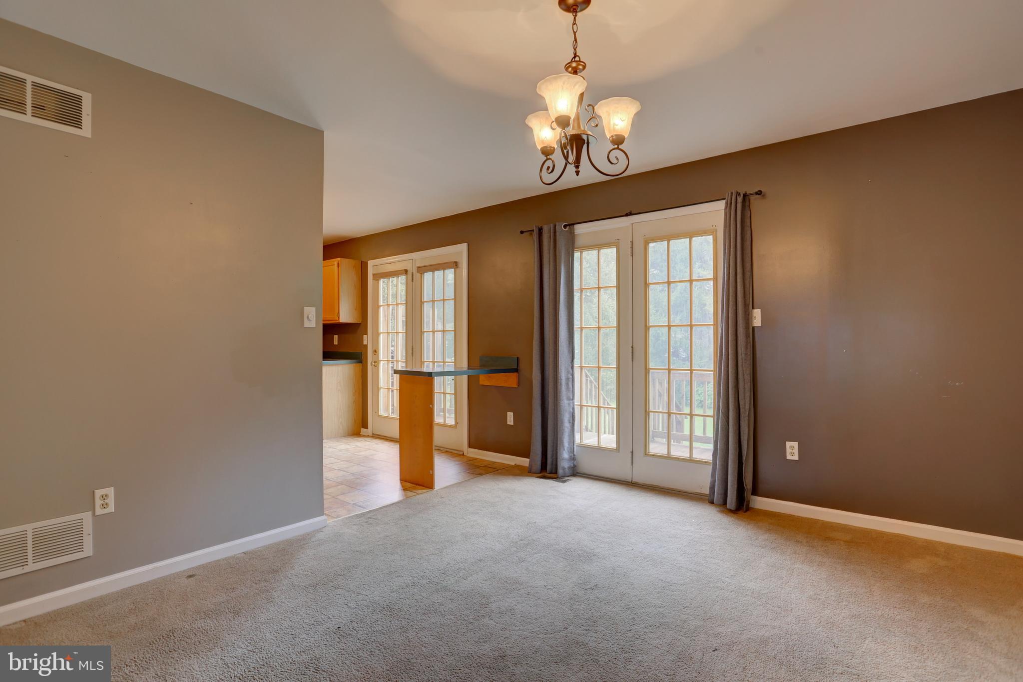 GABLE PARK WOODS - Residential