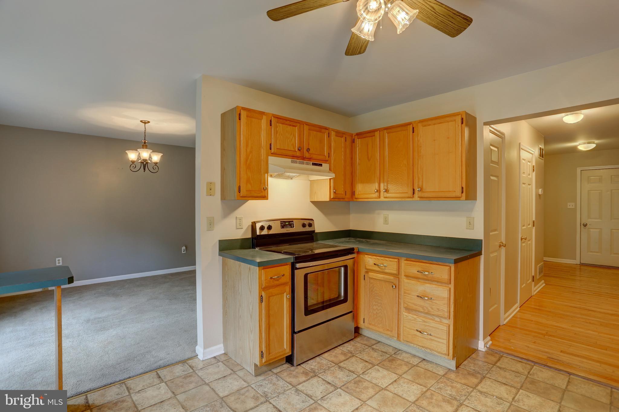 GABLE PARK WOODS - Residential