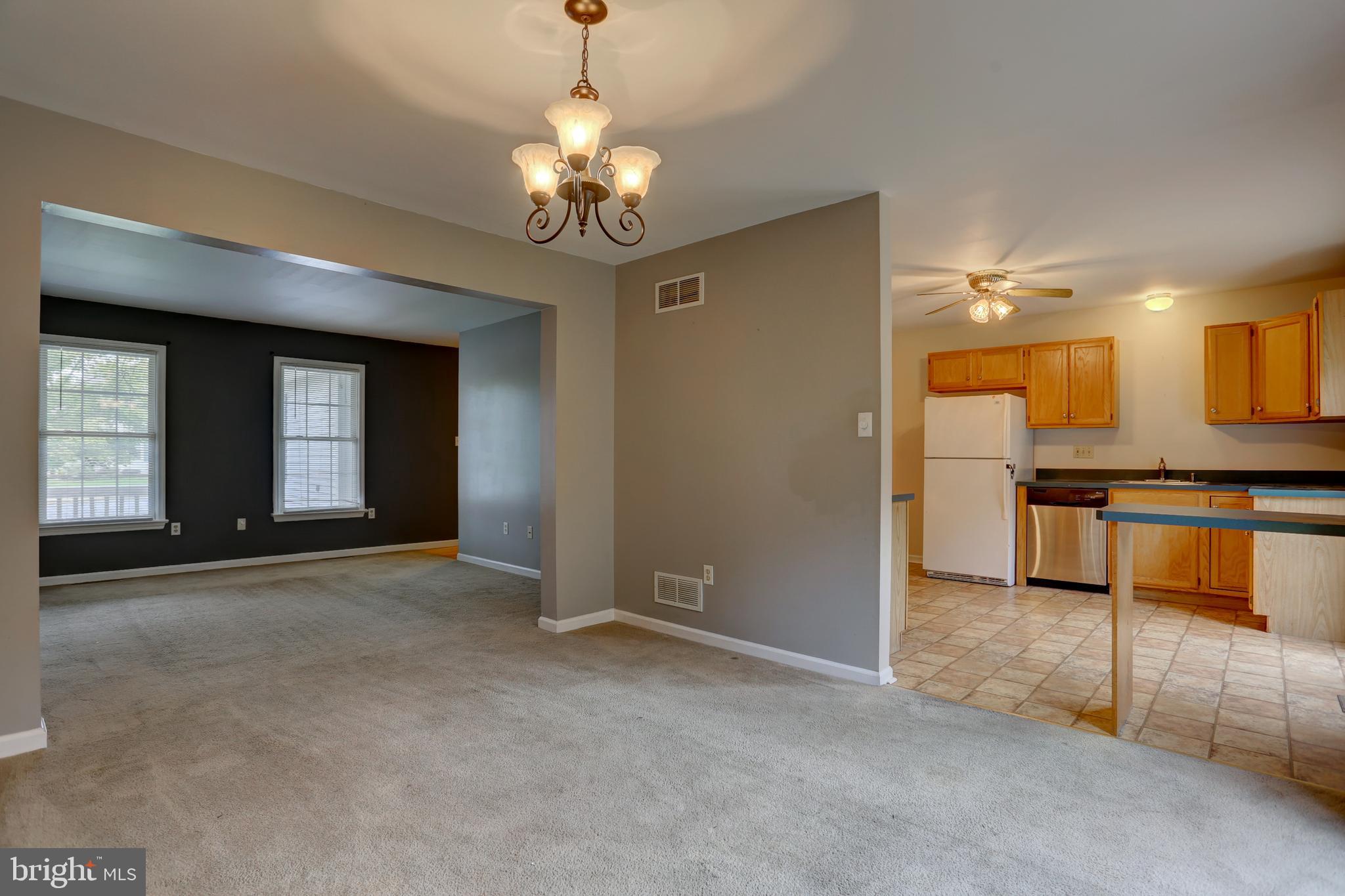 GABLE PARK WOODS - Residential