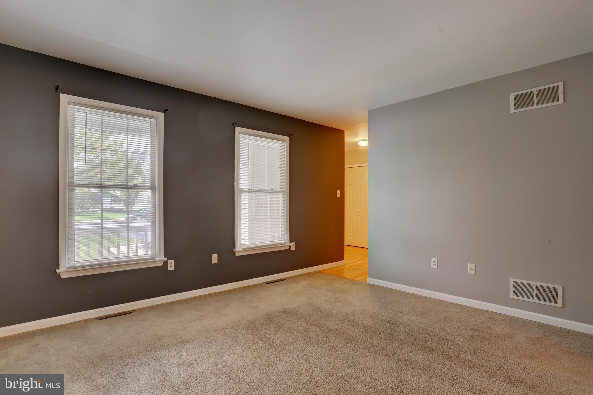 GABLE PARK WOODS - Residential