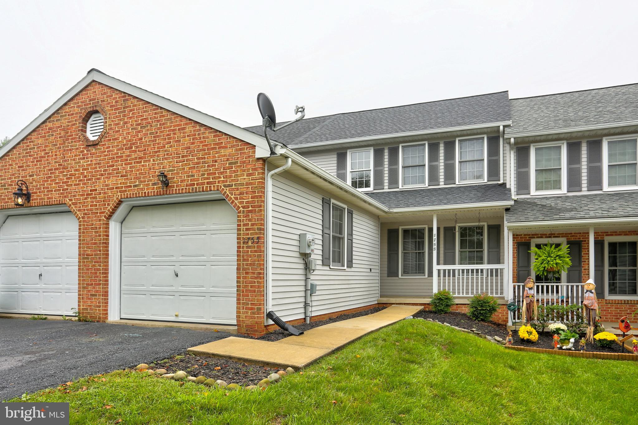 GABLE PARK WOODS - Residential