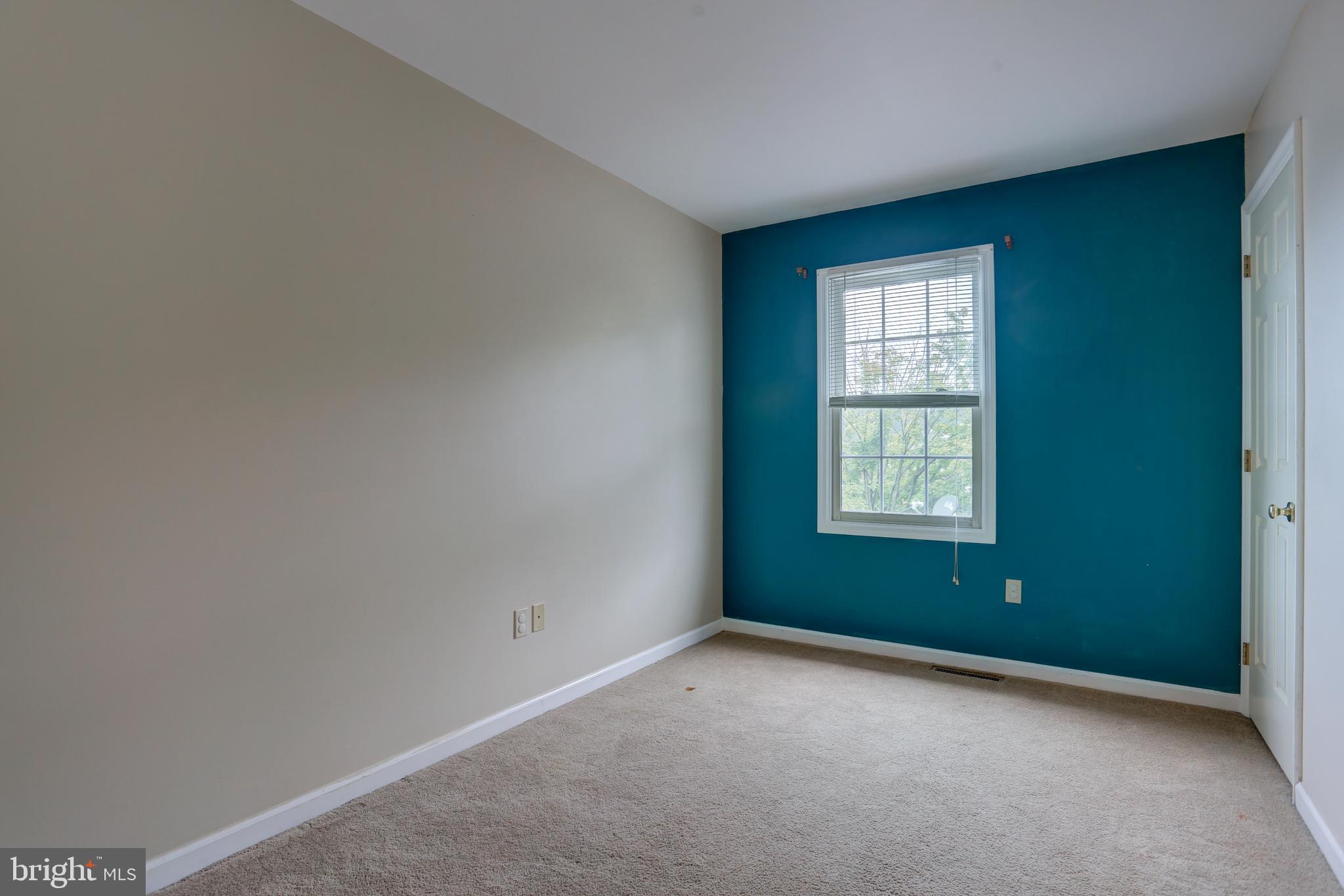 GABLE PARK WOODS - Residential