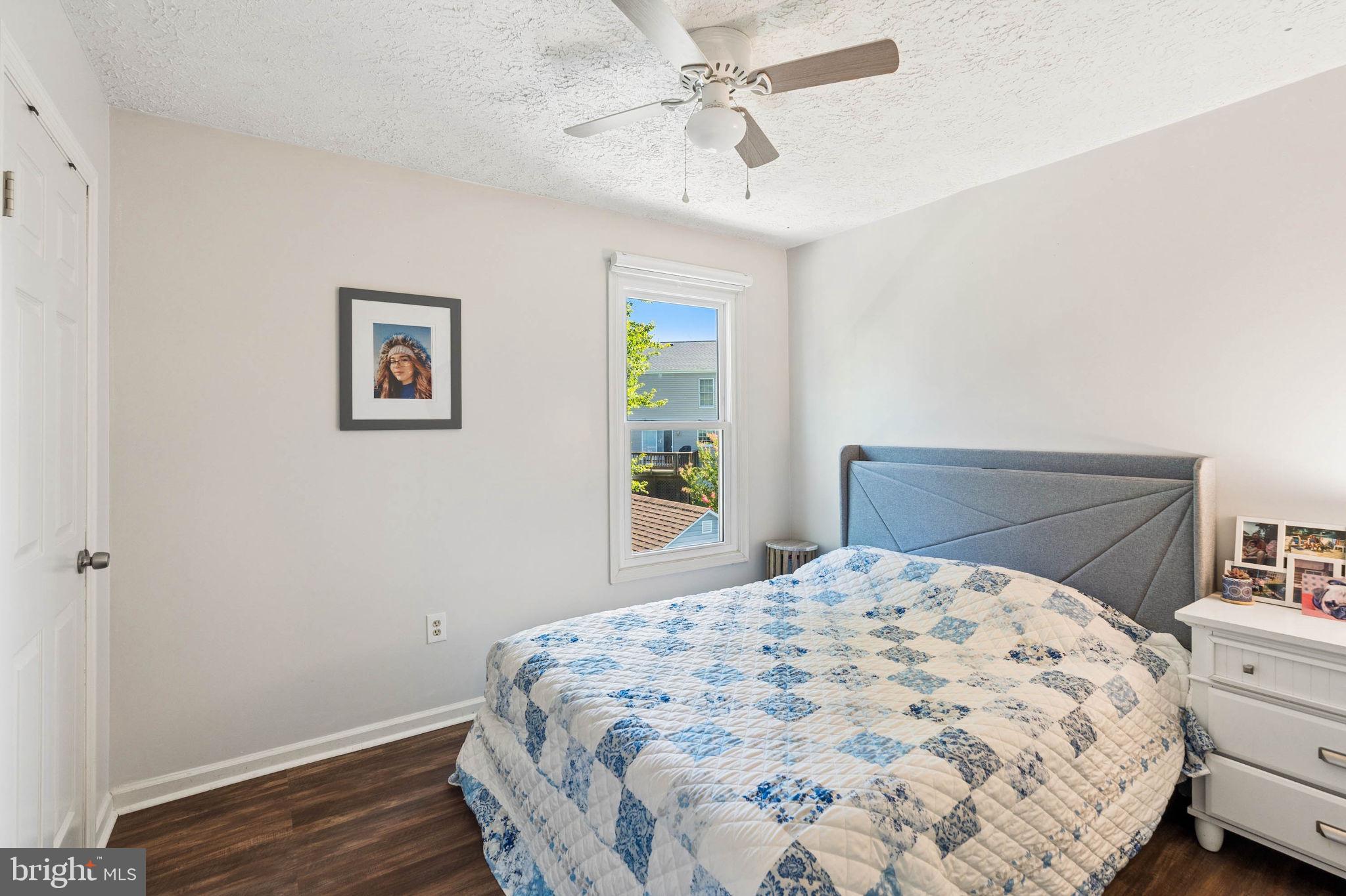 BALLENGER CREEK MEADOWS - Residential