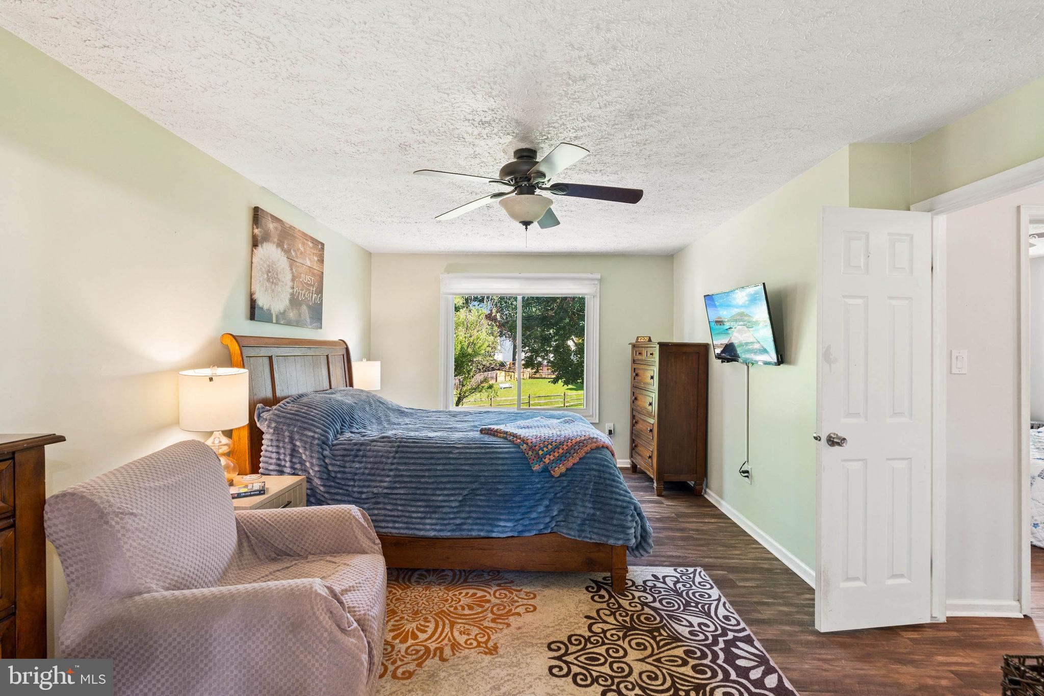 BALLENGER CREEK MEADOWS - Residential