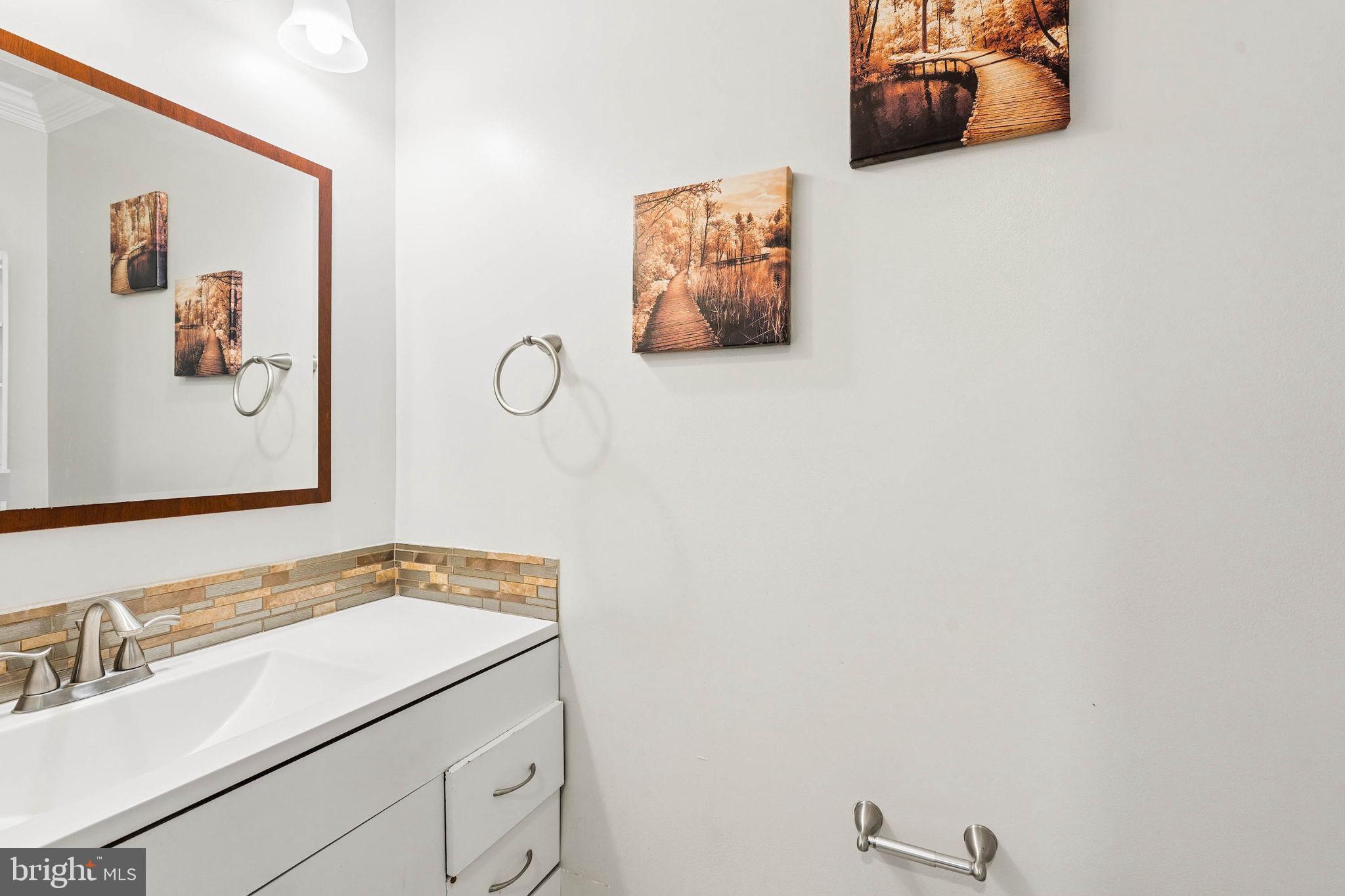 BALLENGER CREEK MEADOWS - Residential