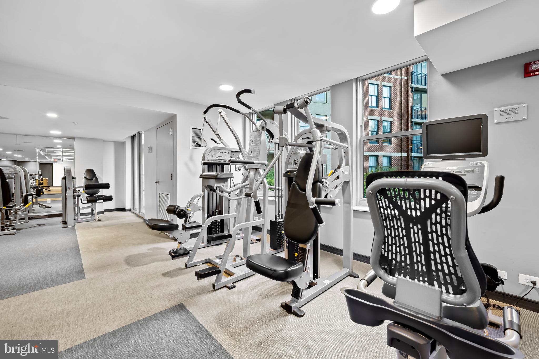 HARBOR EAST - Residential