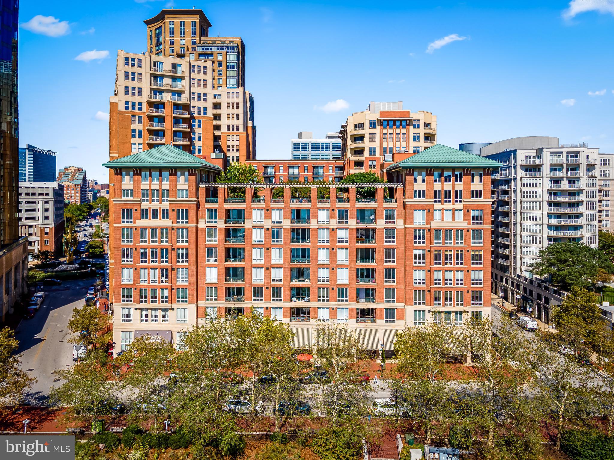 HARBOR EAST - Residential
