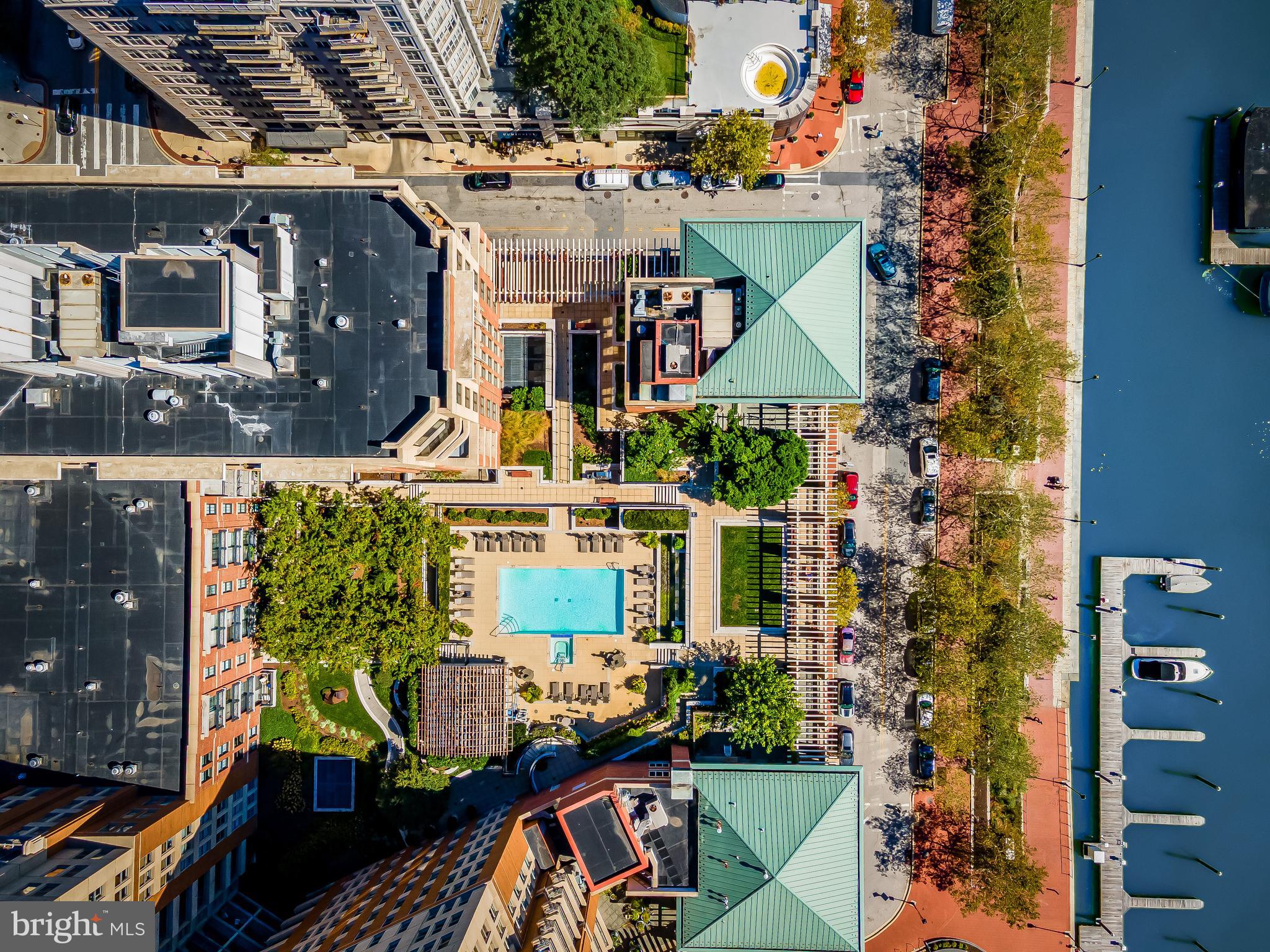 HARBOR EAST - Residential