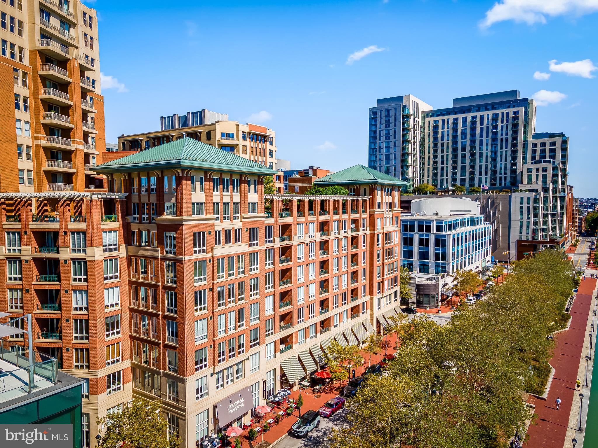 HARBOR EAST - Residential