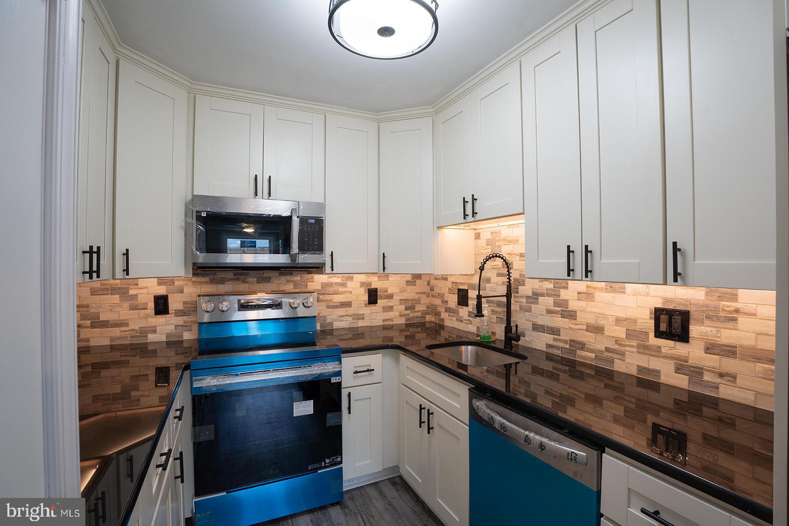 DORAL I - Residential
