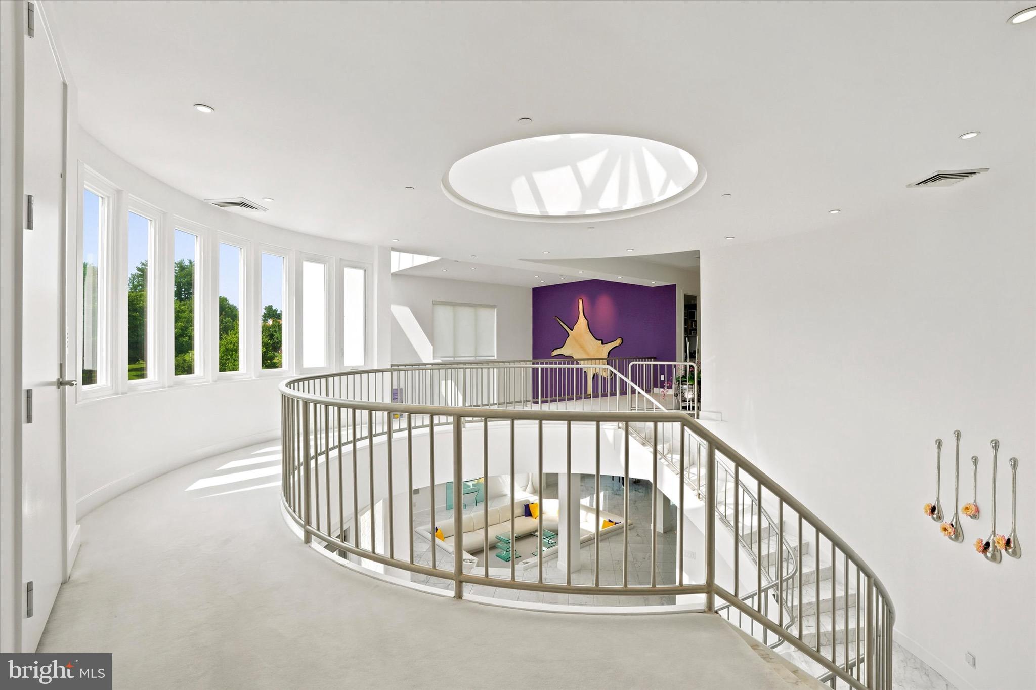 COUNTRY CLUB ESTS - Residential