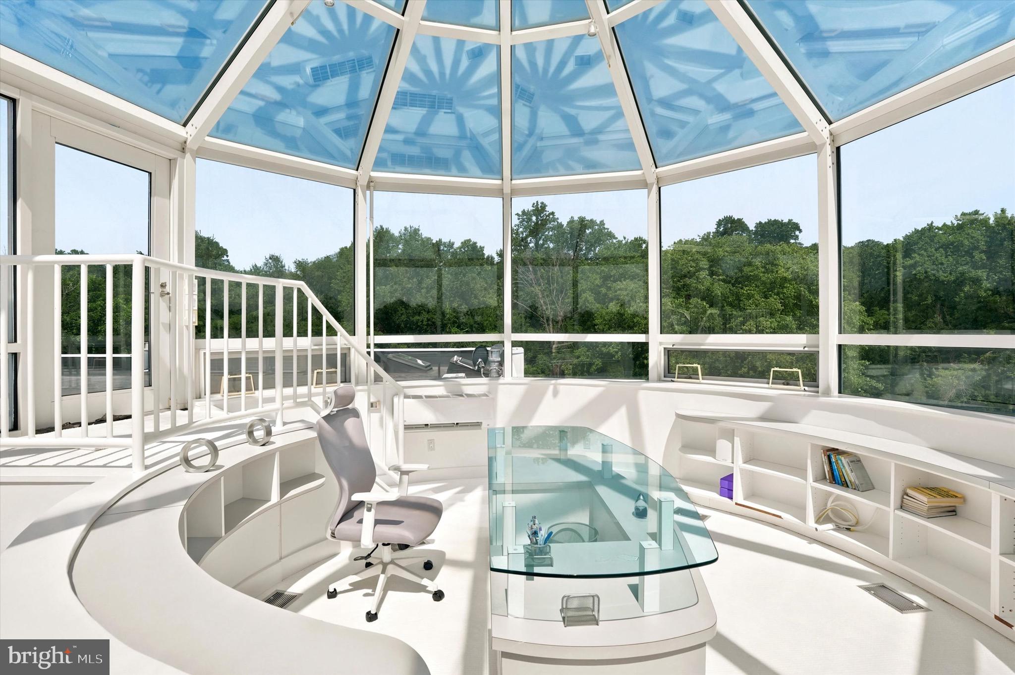 COUNTRY CLUB ESTS - Residential