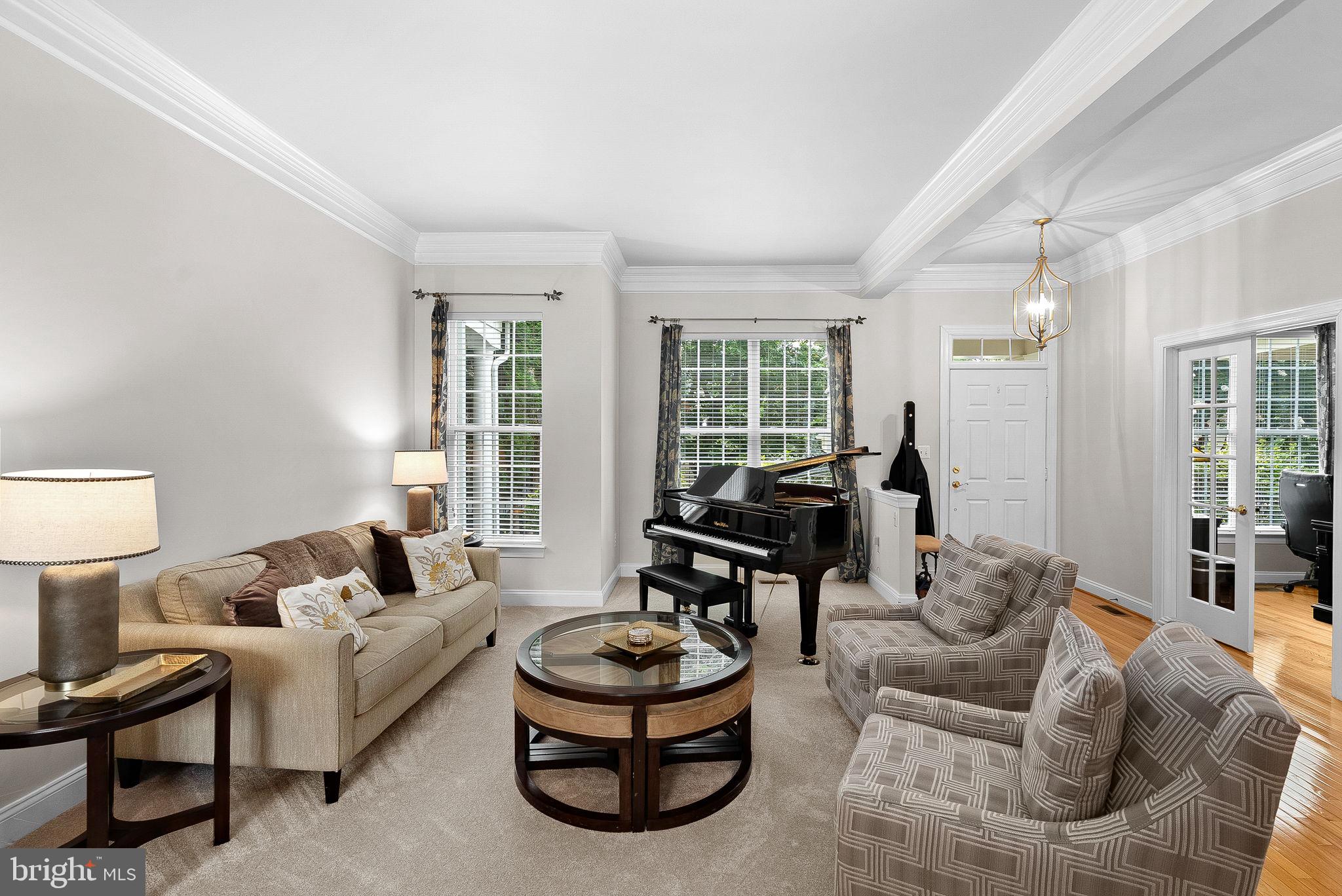 CORTLAND SQUARE - Residential