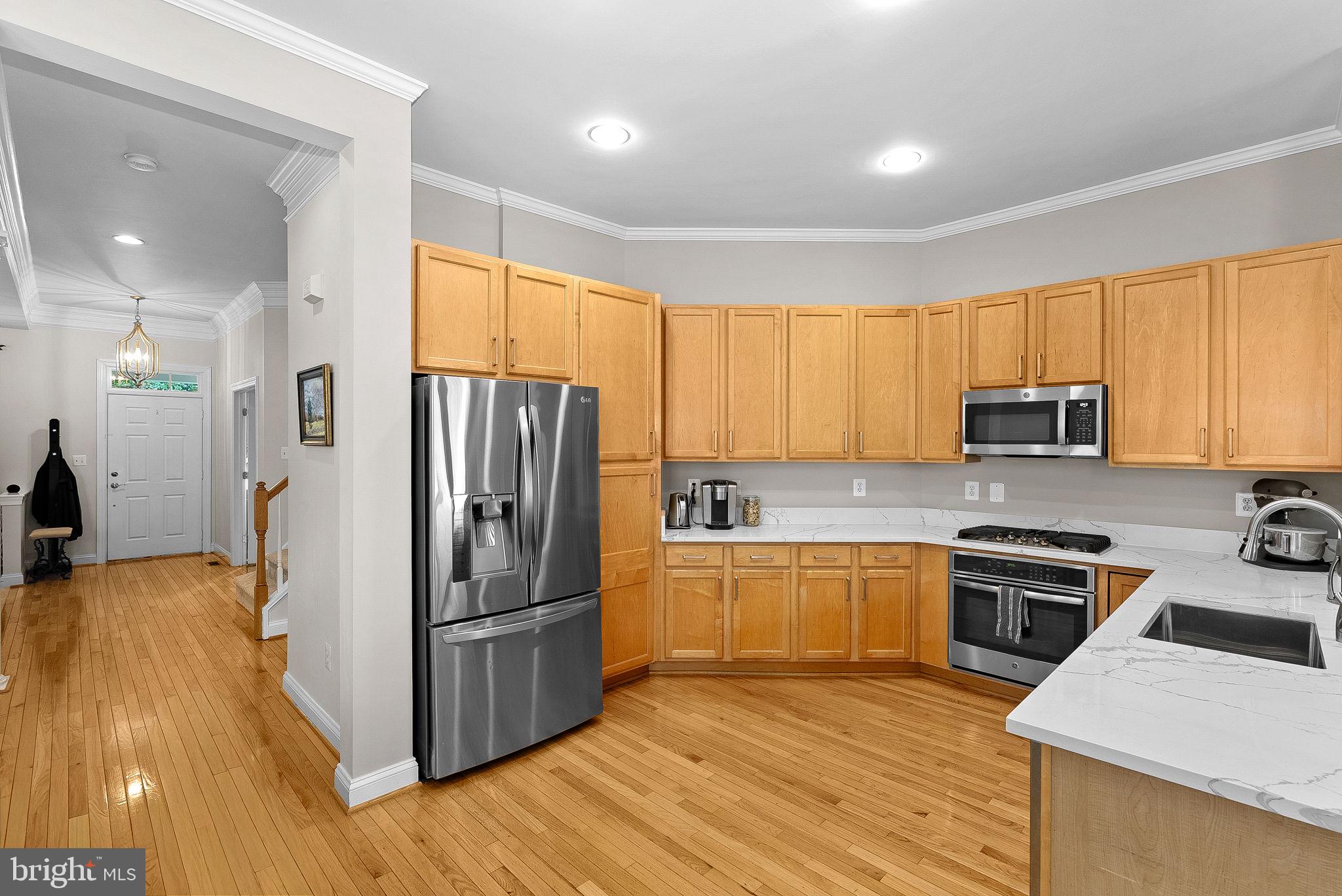 CORTLAND SQUARE - Residential