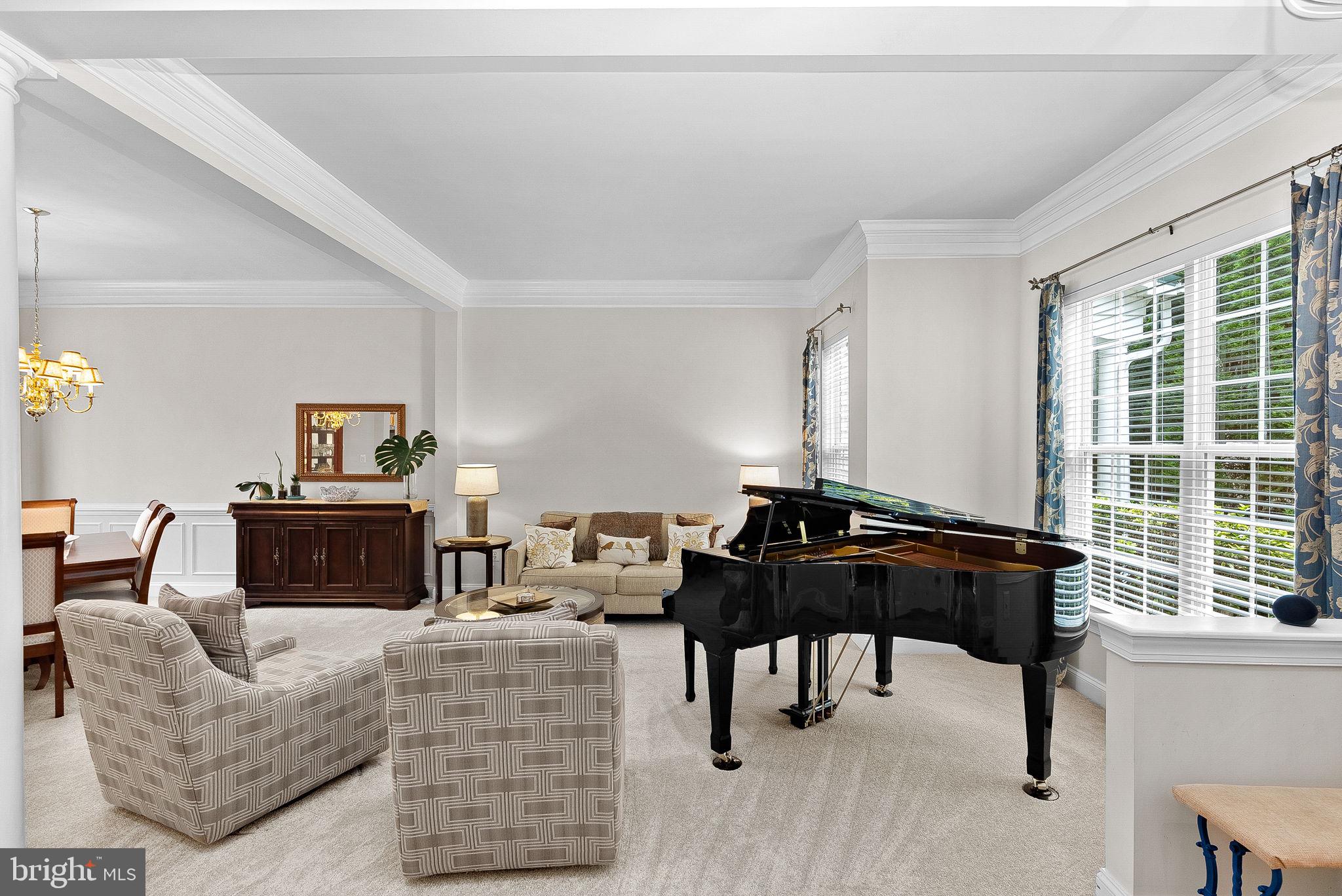 CORTLAND SQUARE - Residential