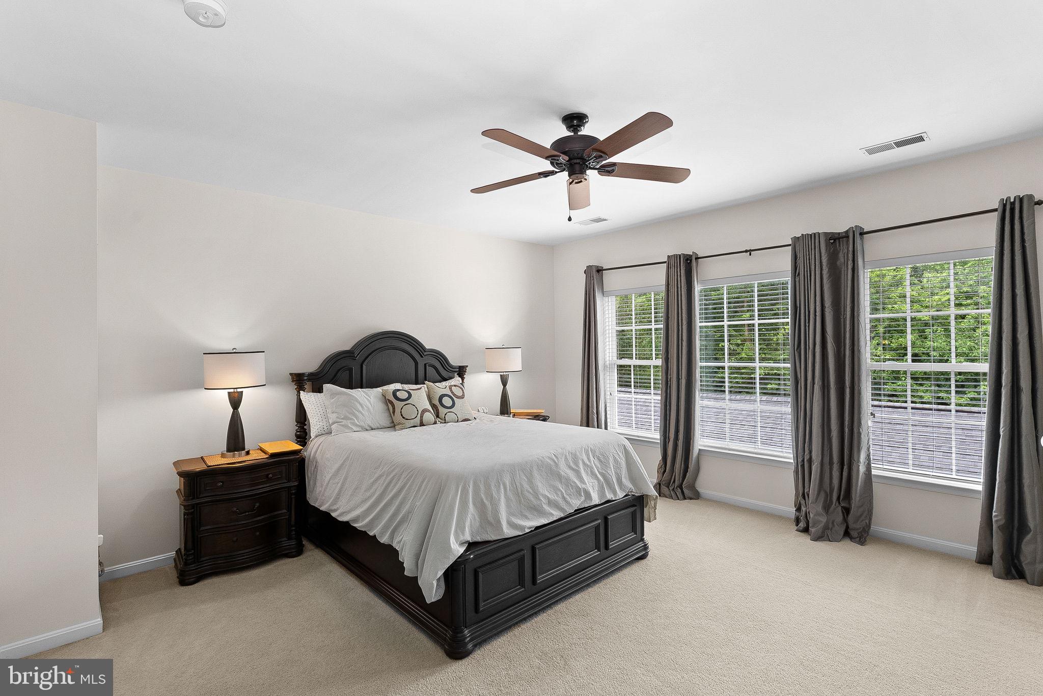 CORTLAND SQUARE - Residential
