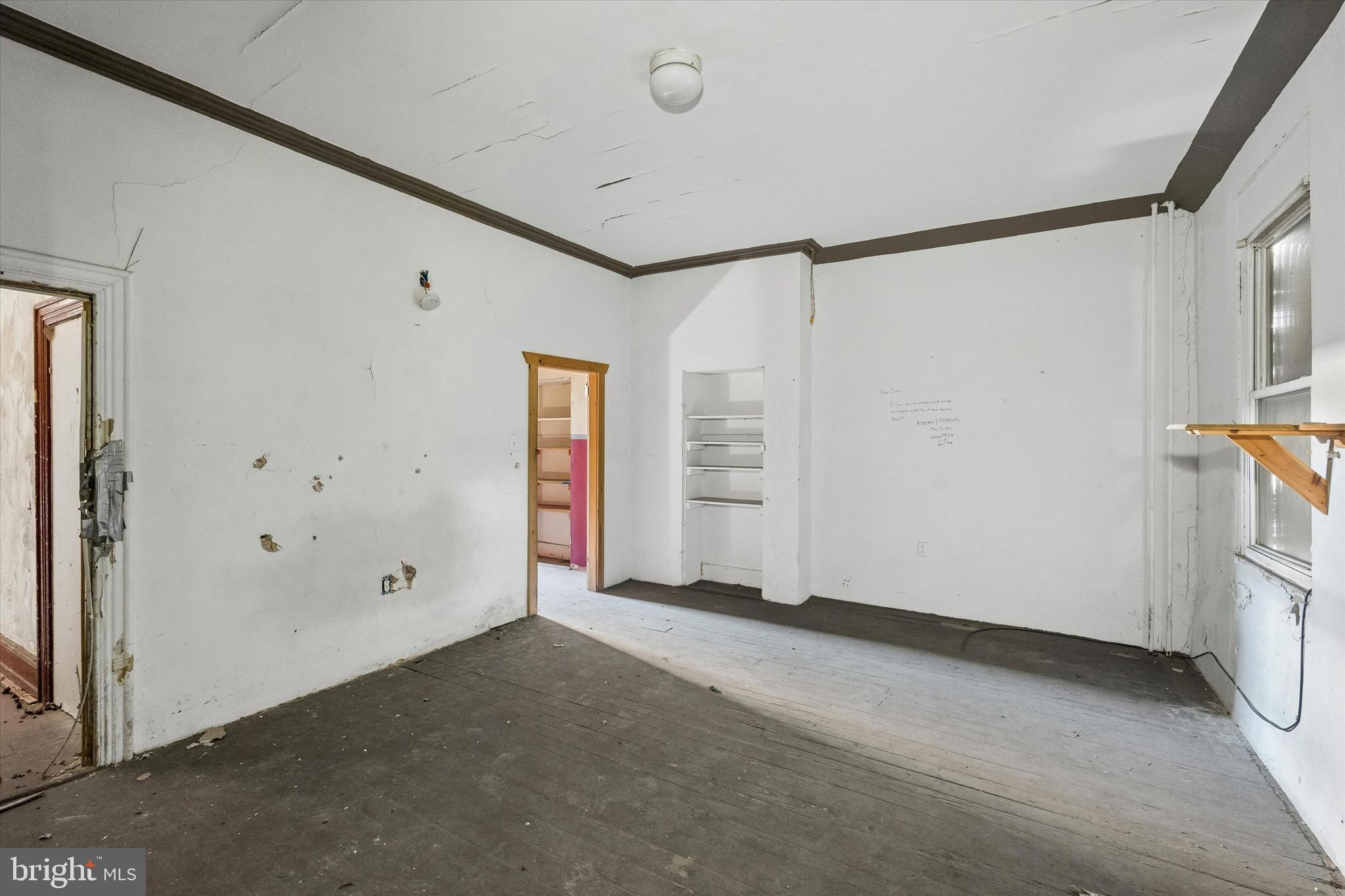 PARKSIDE - Commercial Sale